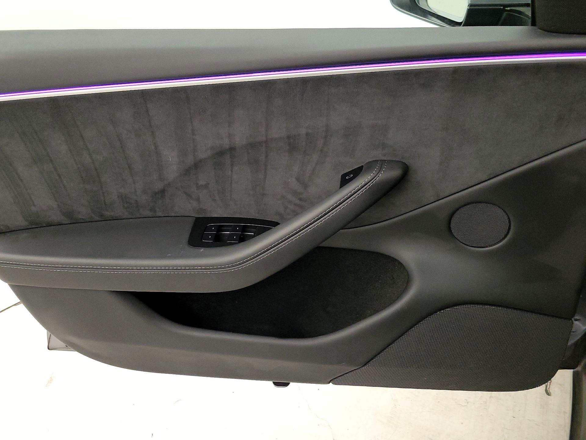 Thumbnail: 2025 Tesla Model 3 - 12