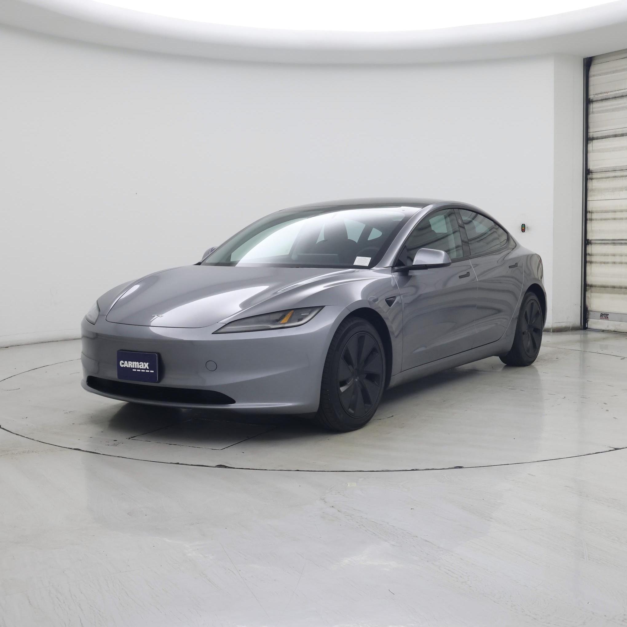 Thumbnail: 2025 Tesla Model 3 - 4