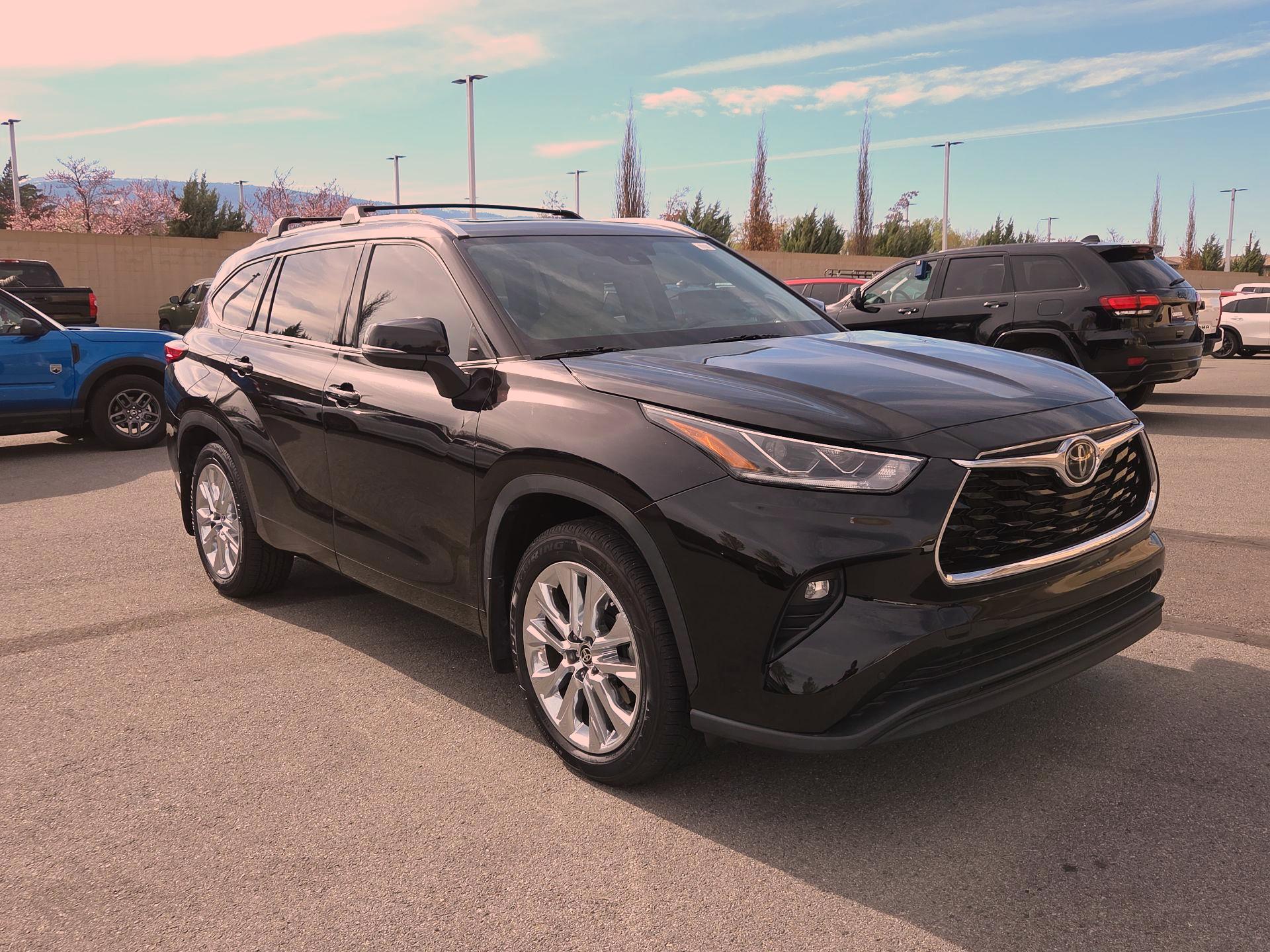 Thumbnail: 2021 Toyota Highlander - 1