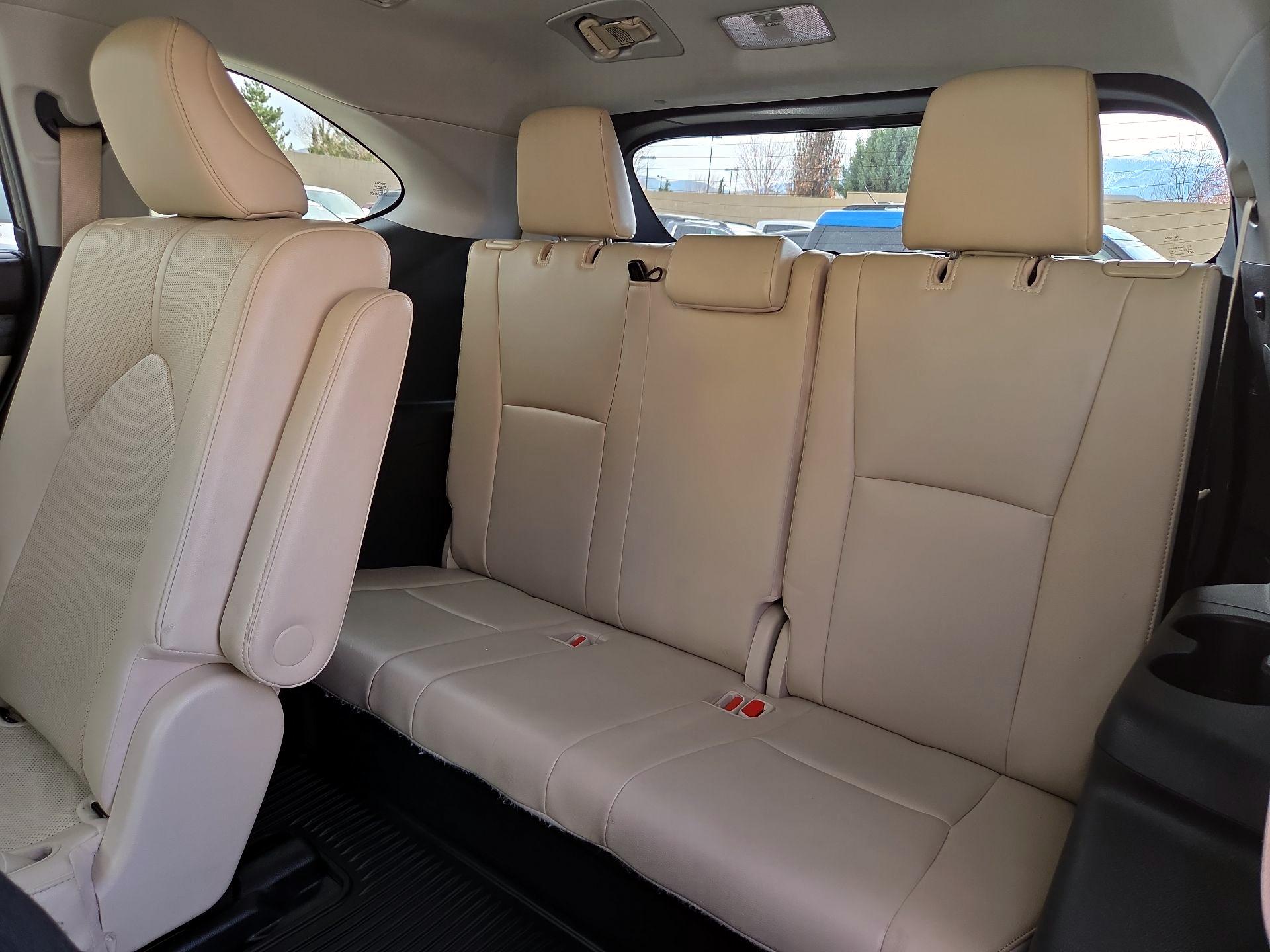 Thumbnail: 2021 Toyota Highlander - 20