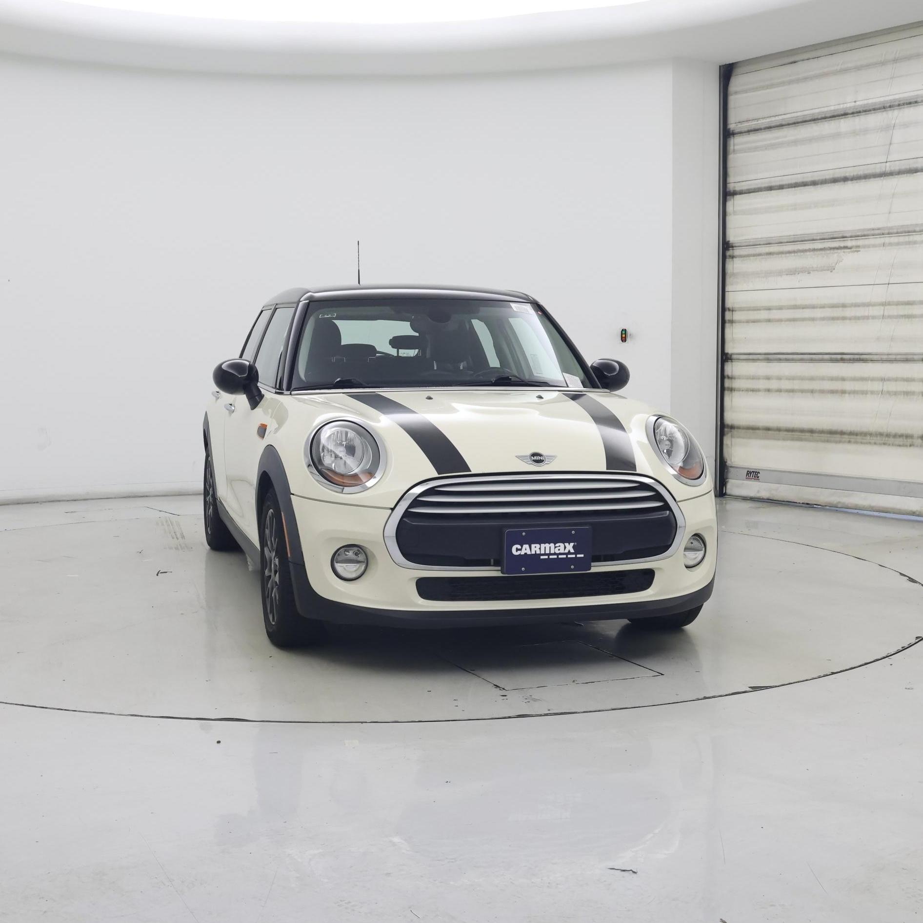 Thumbnail: 2015 MINI Cooper Hardtop - 5