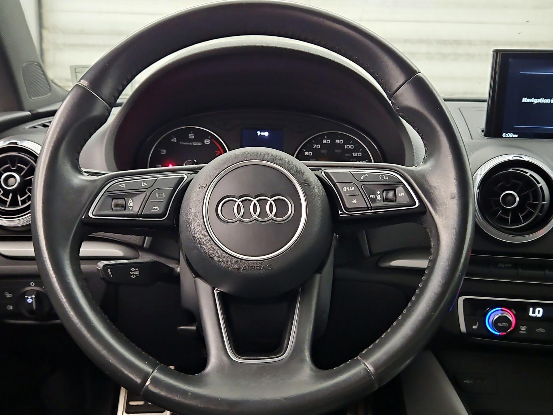 Thumbnail: 2017 Audi A3 - 10