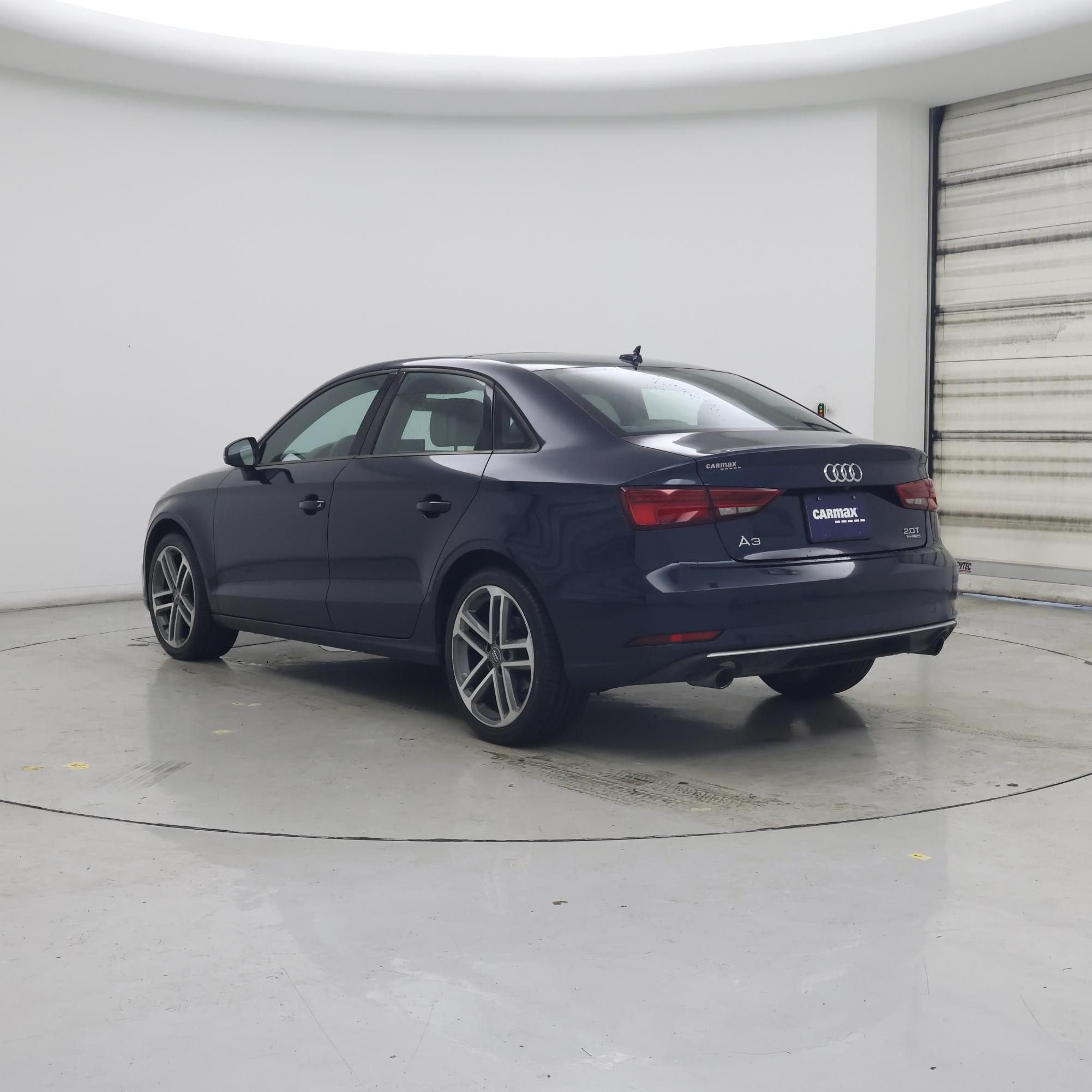 Thumbnail: 2017 Audi A3 - 2