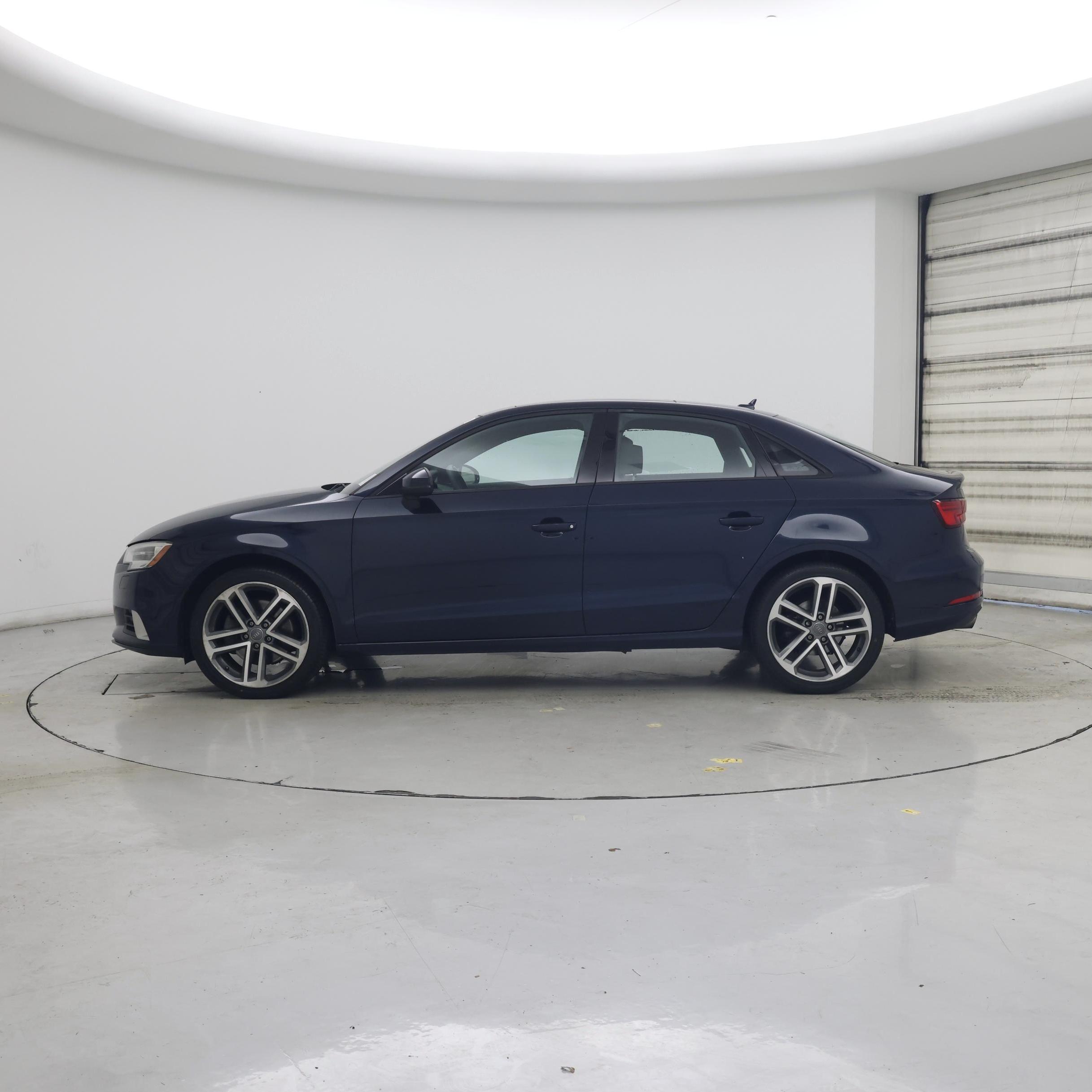 Thumbnail: 2017 Audi A3 - 3