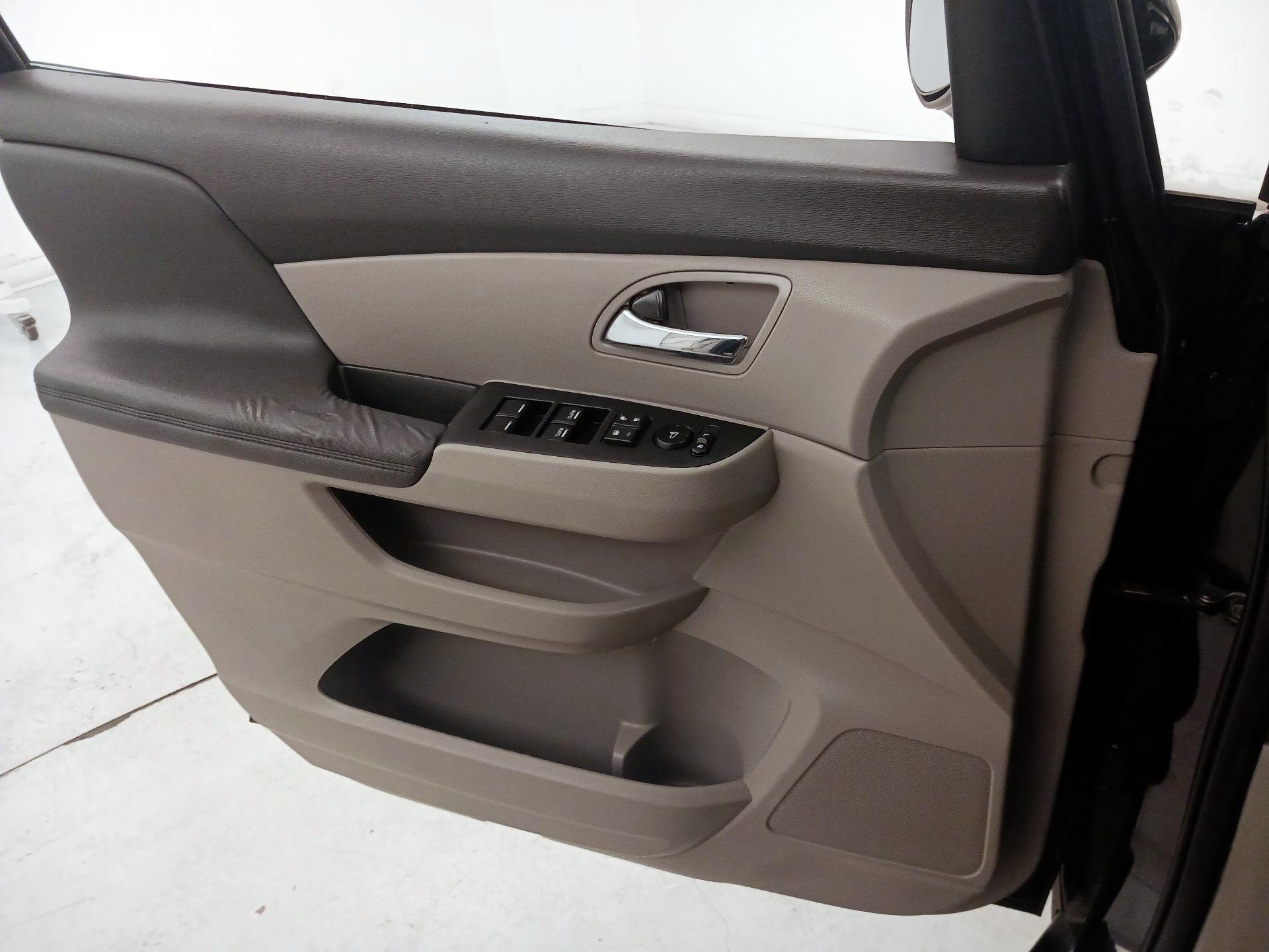 Thumbnail: 2016 Honda Odyssey - 12