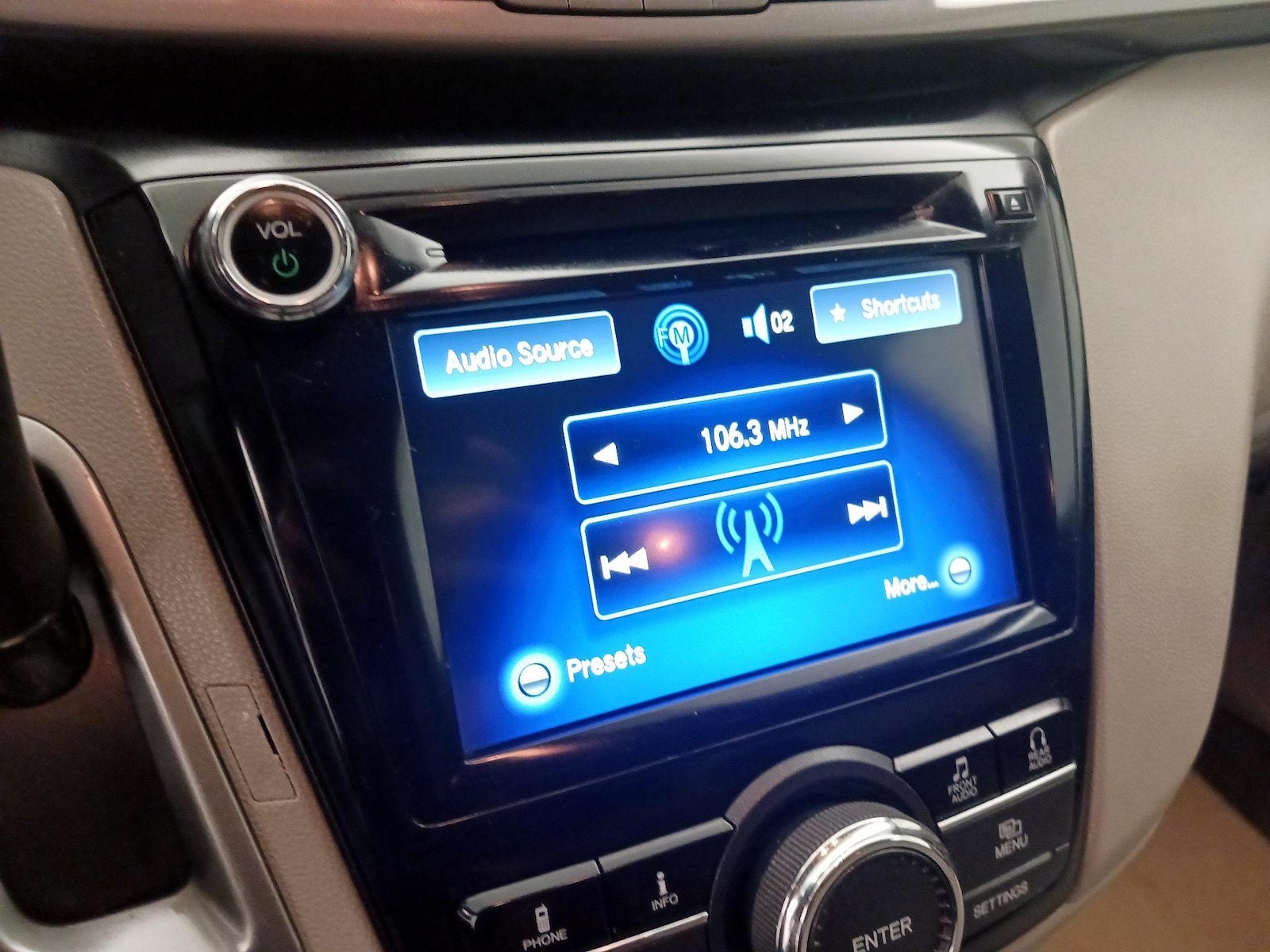 2016 Honda Odyssey SE - Photo 16