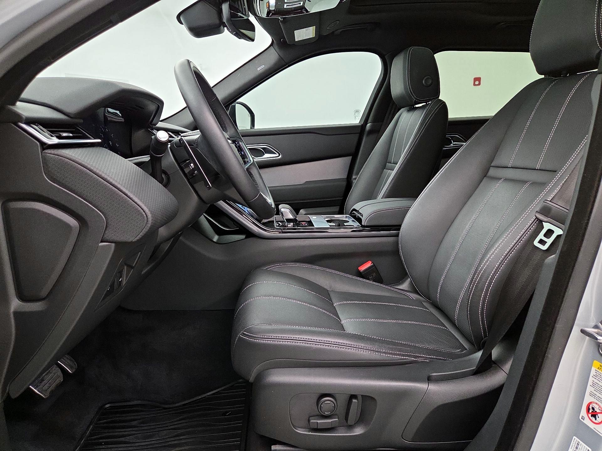 Thumbnail: 2023 Land Rover Range Rover Velar - 9