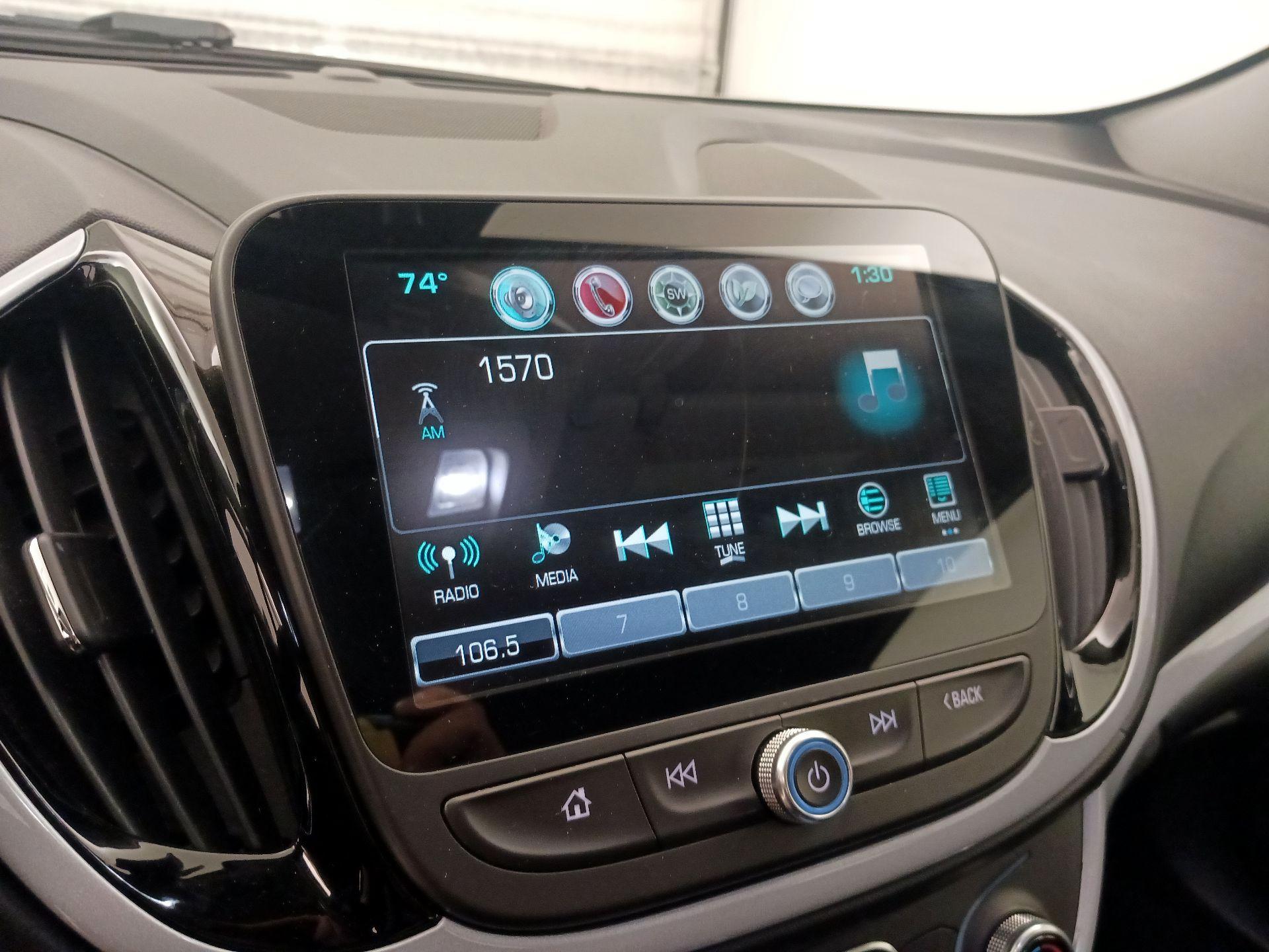 Thumbnail: 2017 Chevrolet Volt - 15