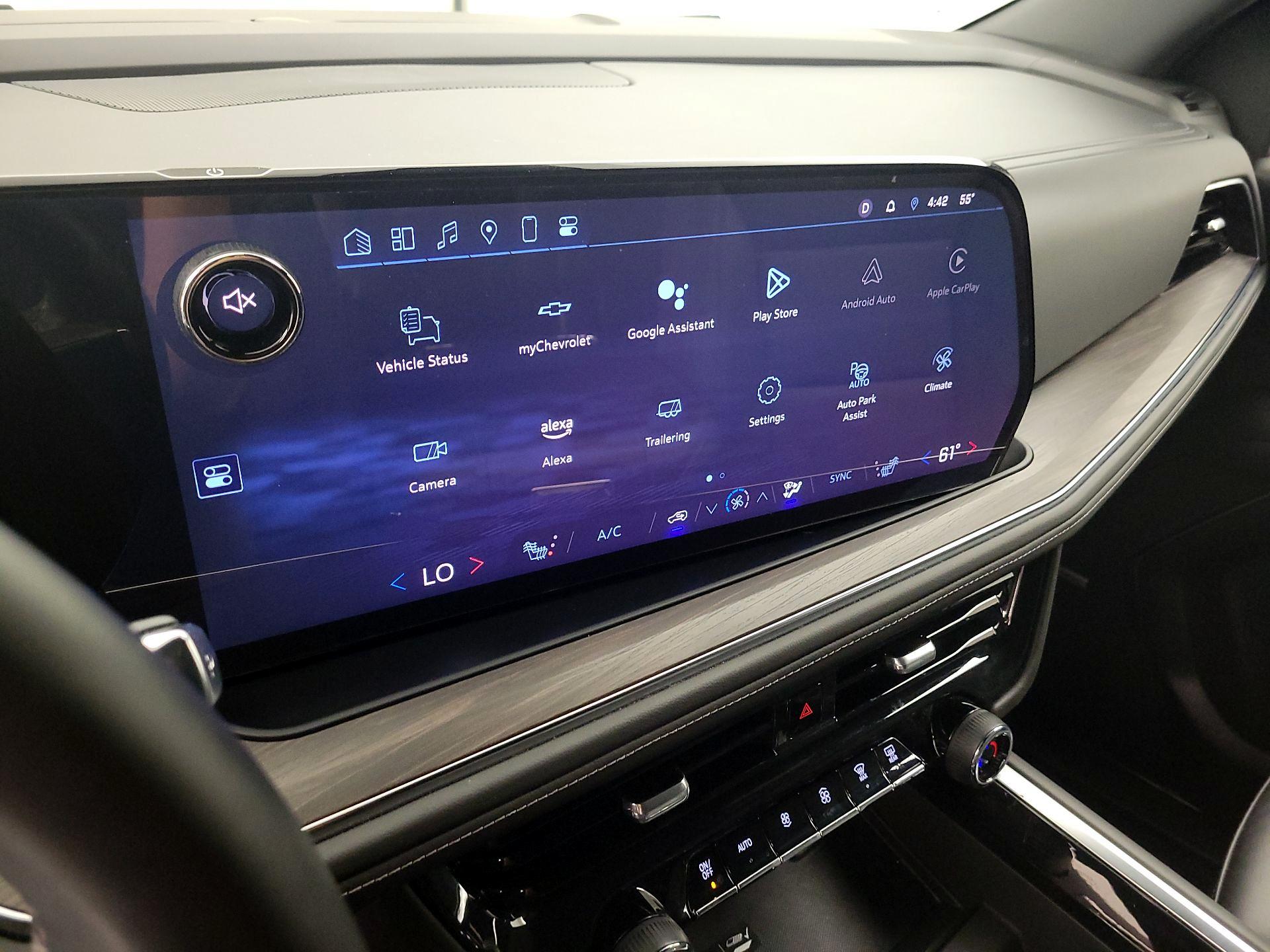 Thumbnail: 2025 Chevrolet Tahoe - 15