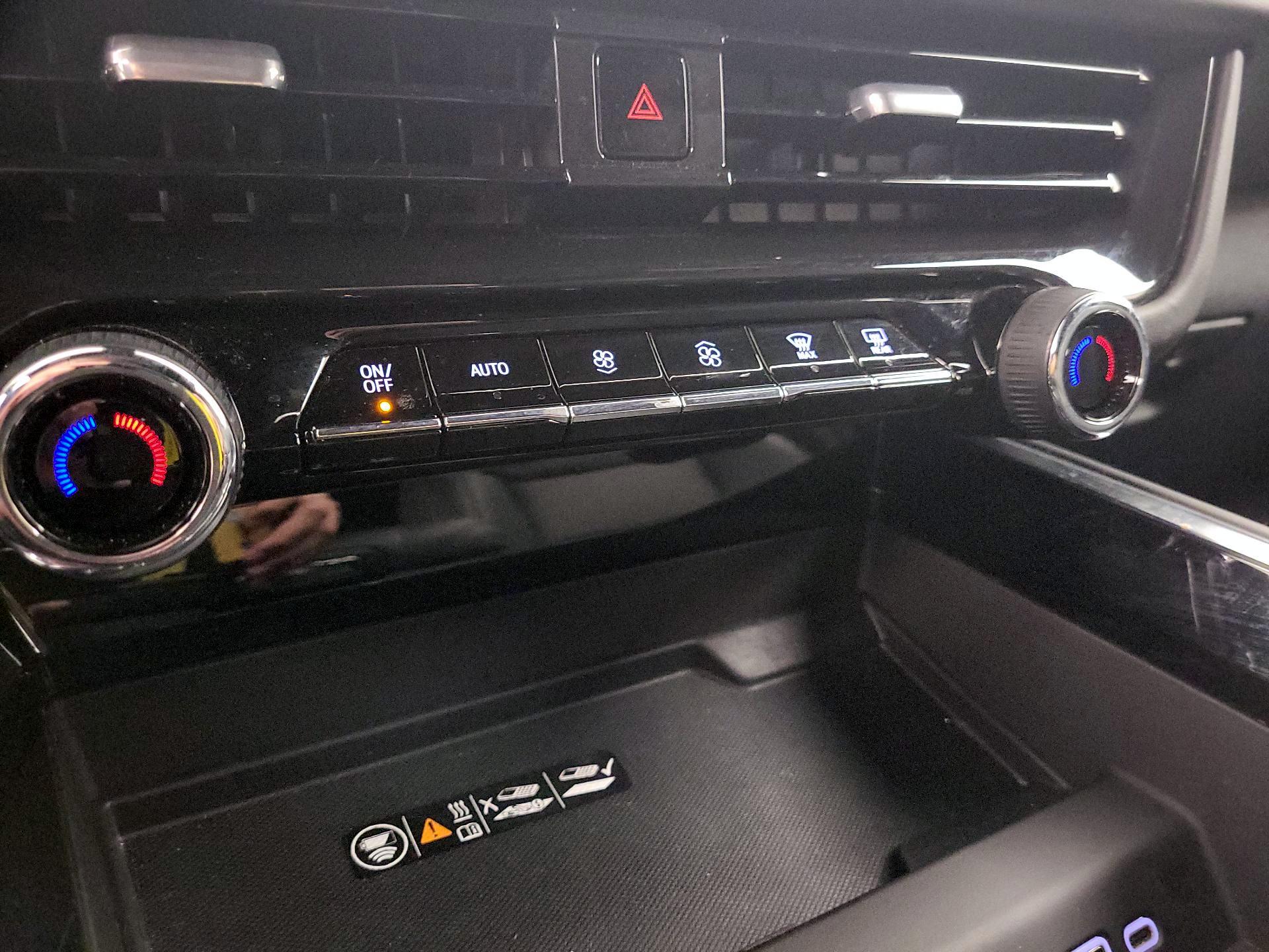 Thumbnail: 2025 Chevrolet Tahoe - 16