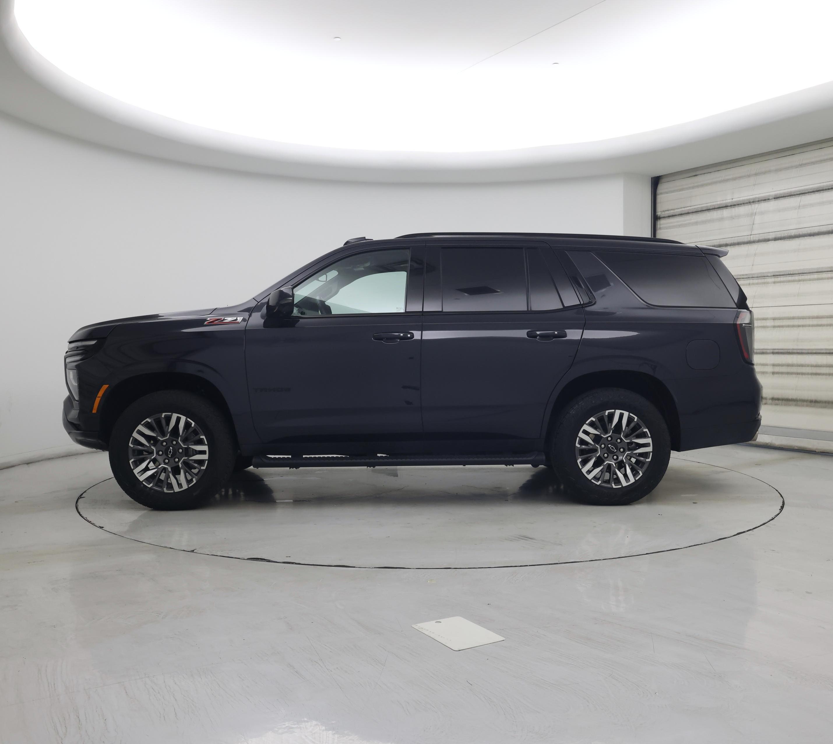 Thumbnail: 2025 Chevrolet Tahoe - 3