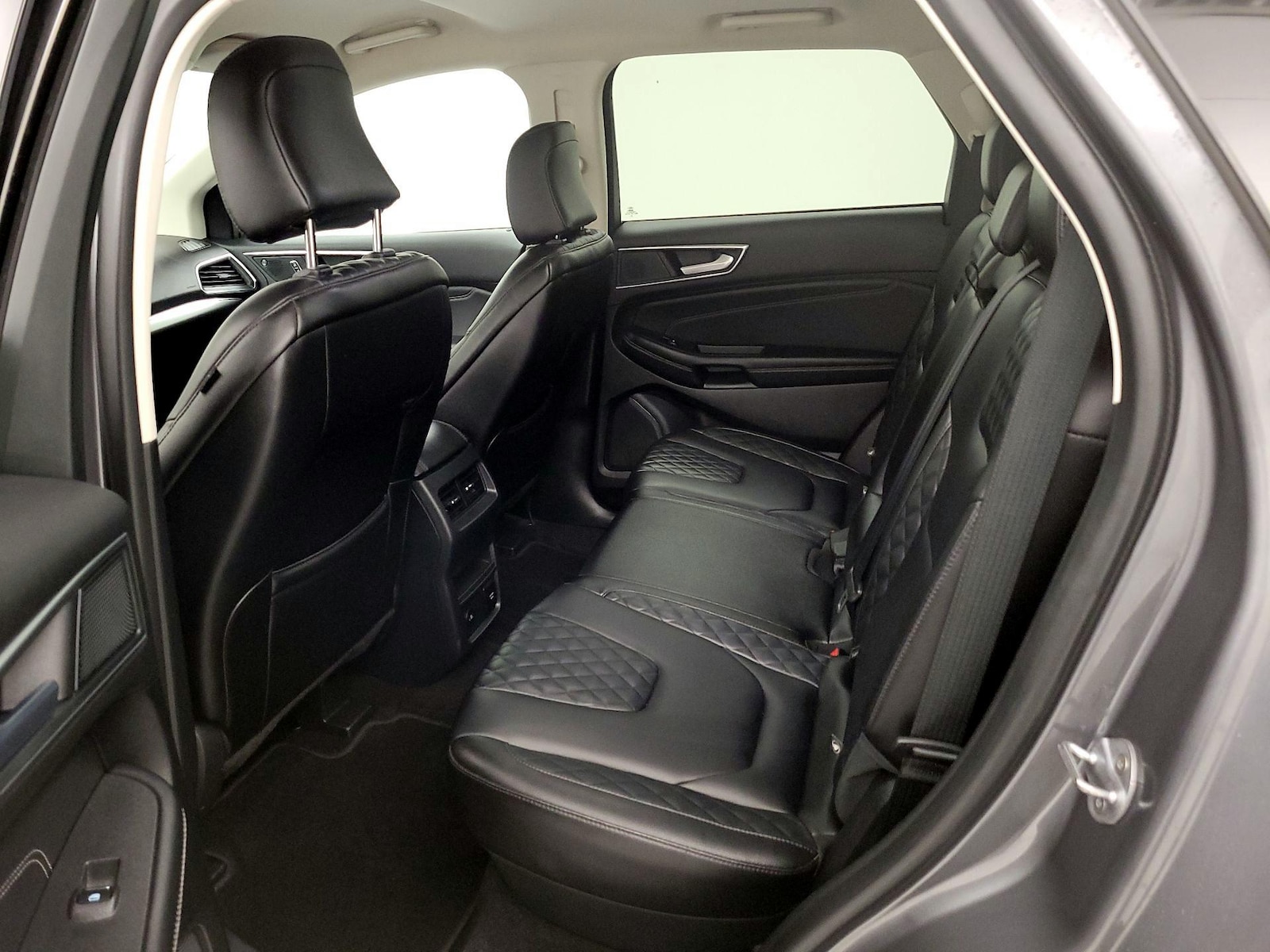 2024 Ford Edge Titanium - Photo 20
