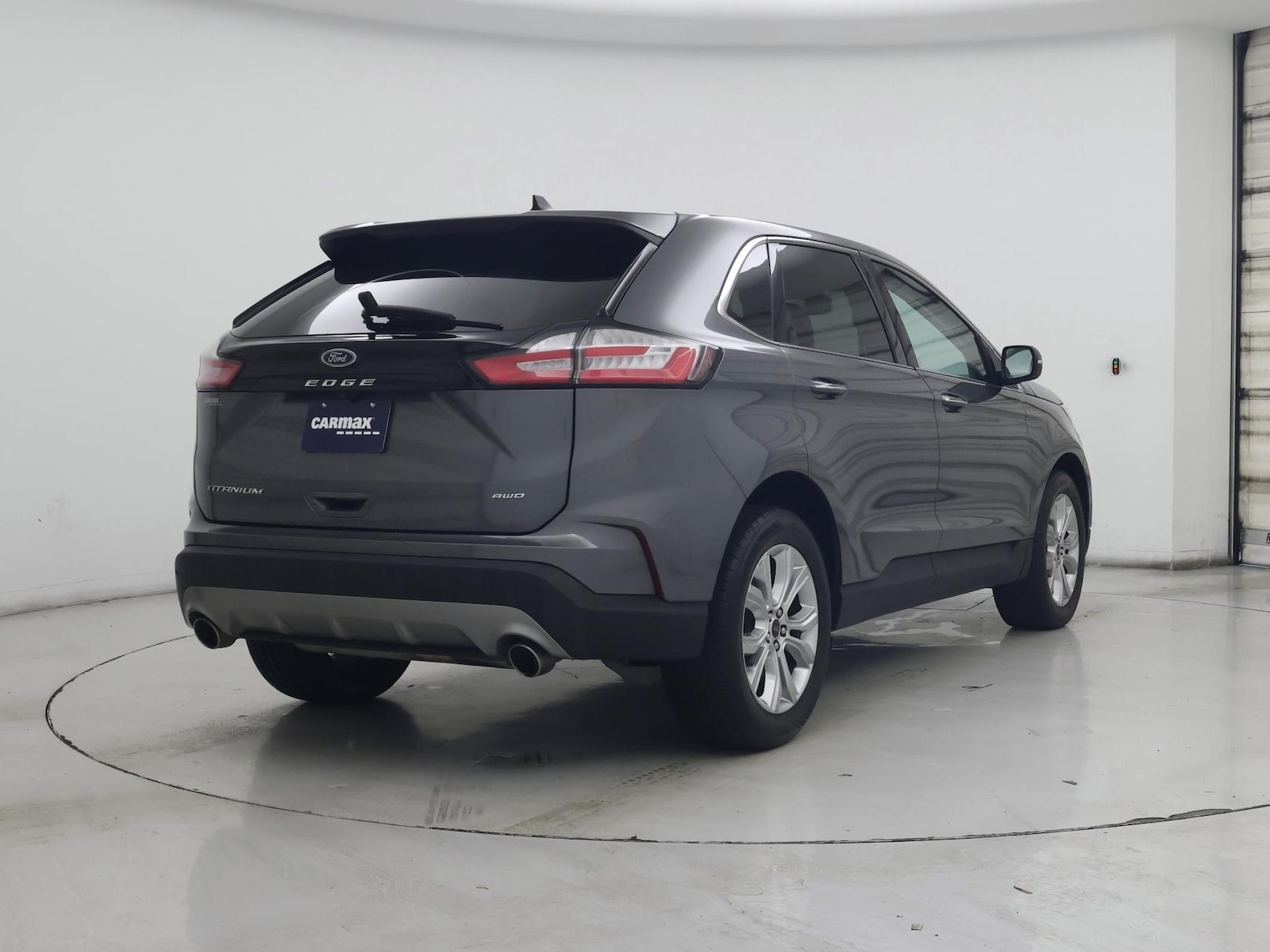2024 Ford Edge Titanium - Photo 9