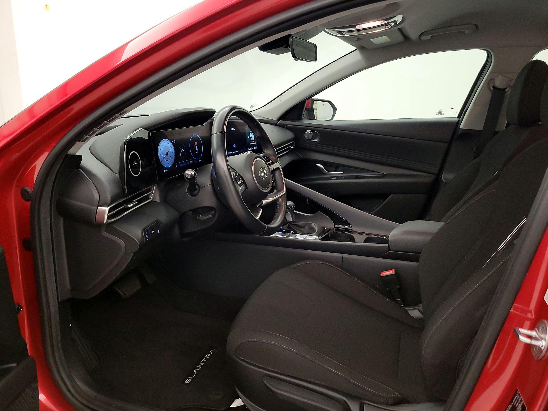 Thumbnail: 2023 Hyundai Elantra - 11