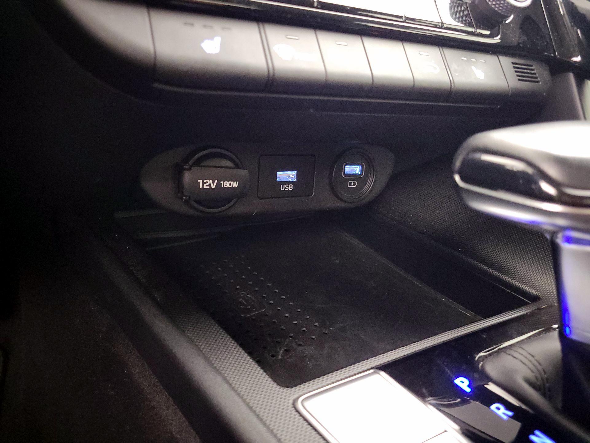 Thumbnail: 2023 Hyundai Elantra - 19