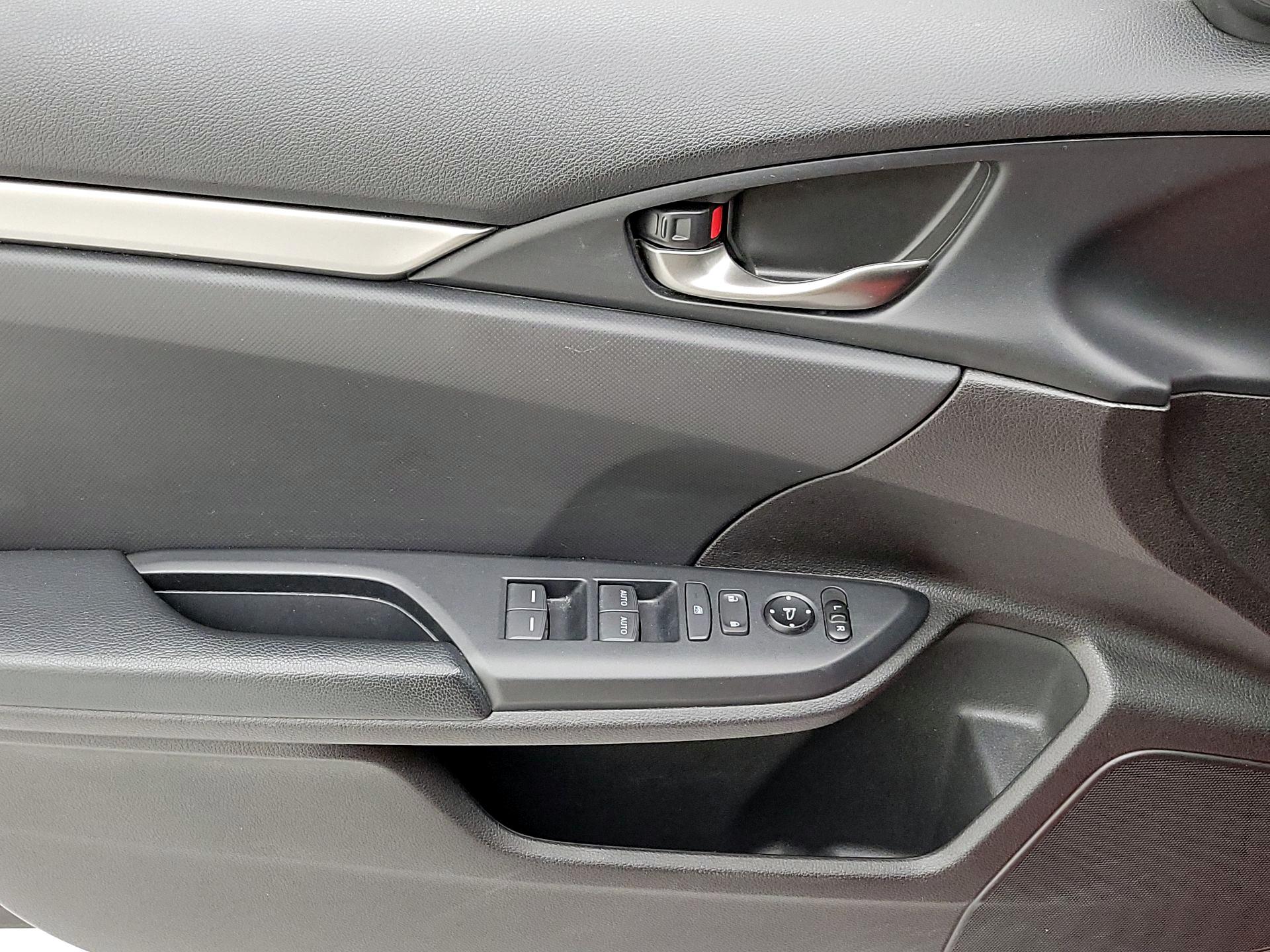 Thumbnail: 2020 Honda Civic - 12