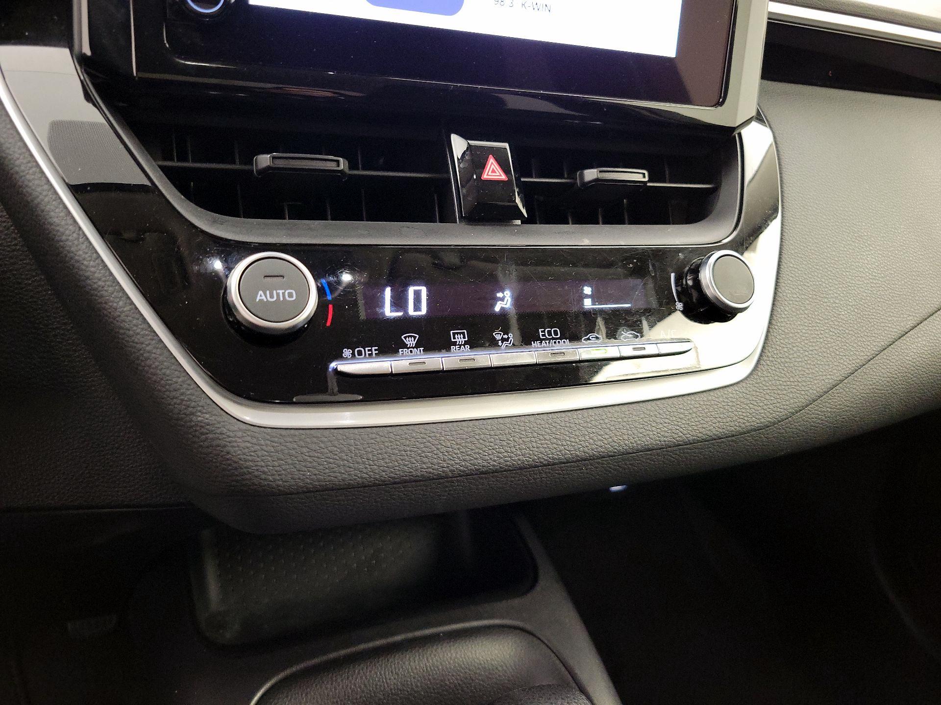 Thumbnail: 2024 Toyota Corolla - 16