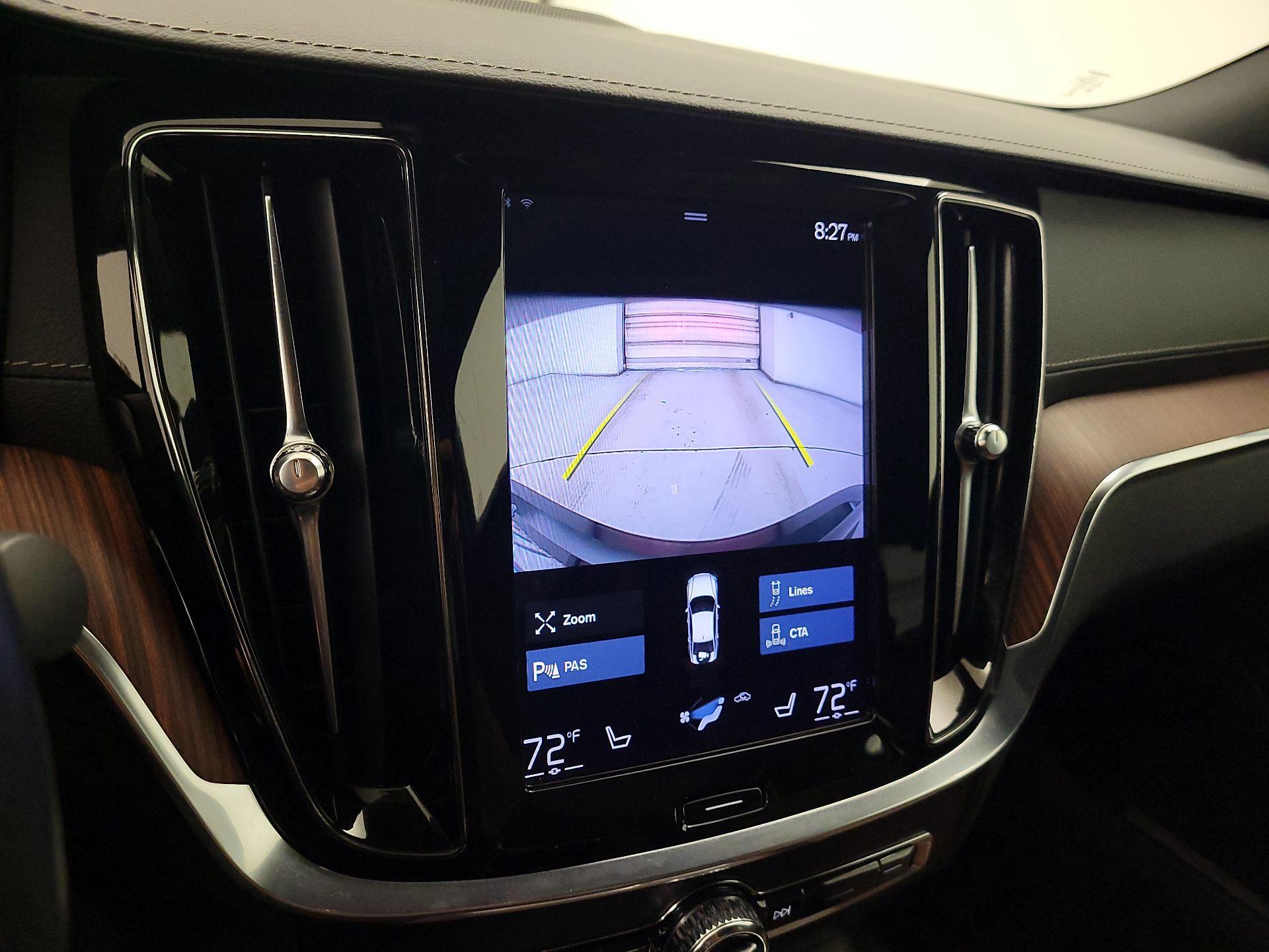 Thumbnail: 2021 Volvo S60 - 14