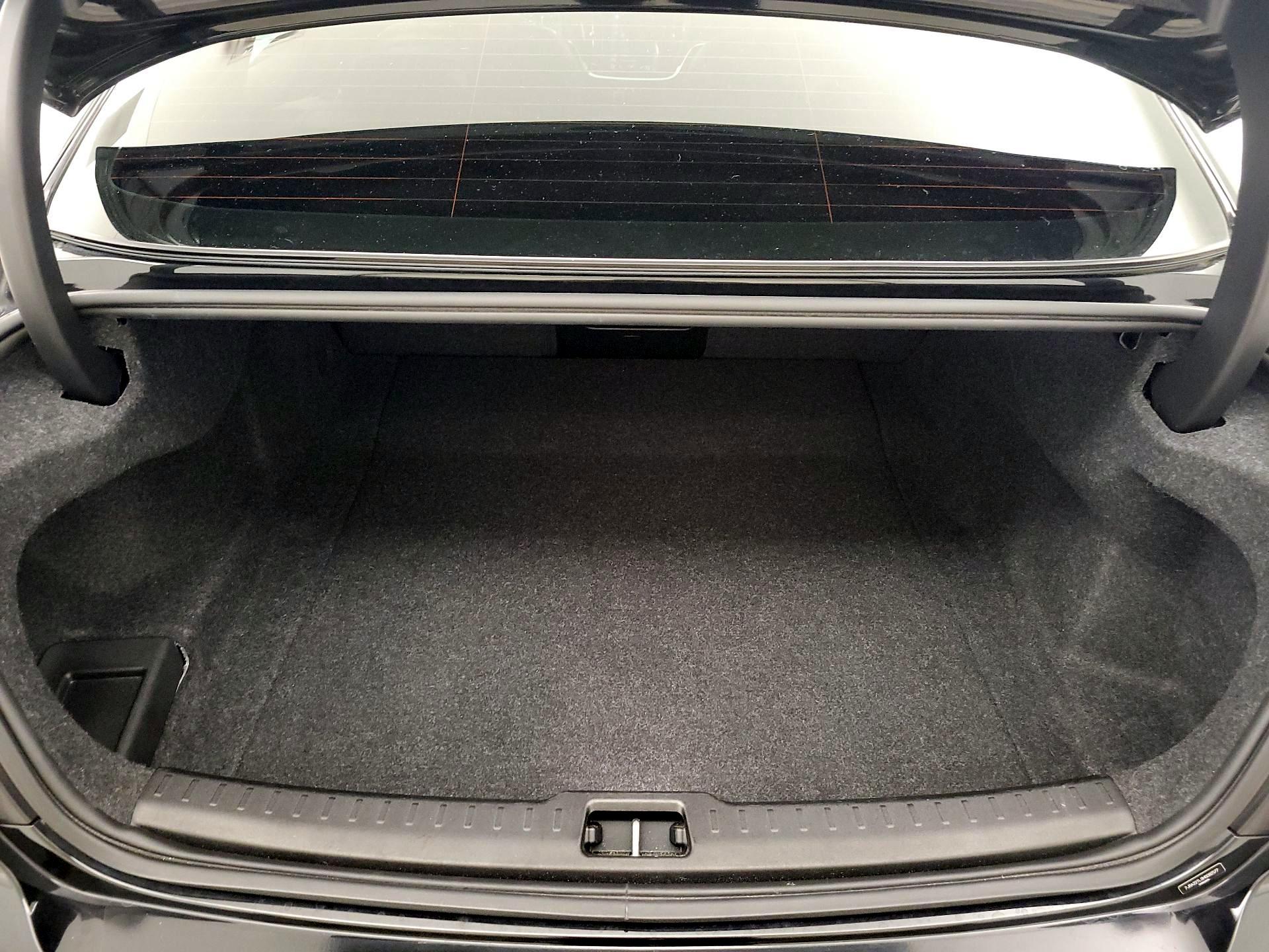 Thumbnail: 2021 Volvo S60 - 20