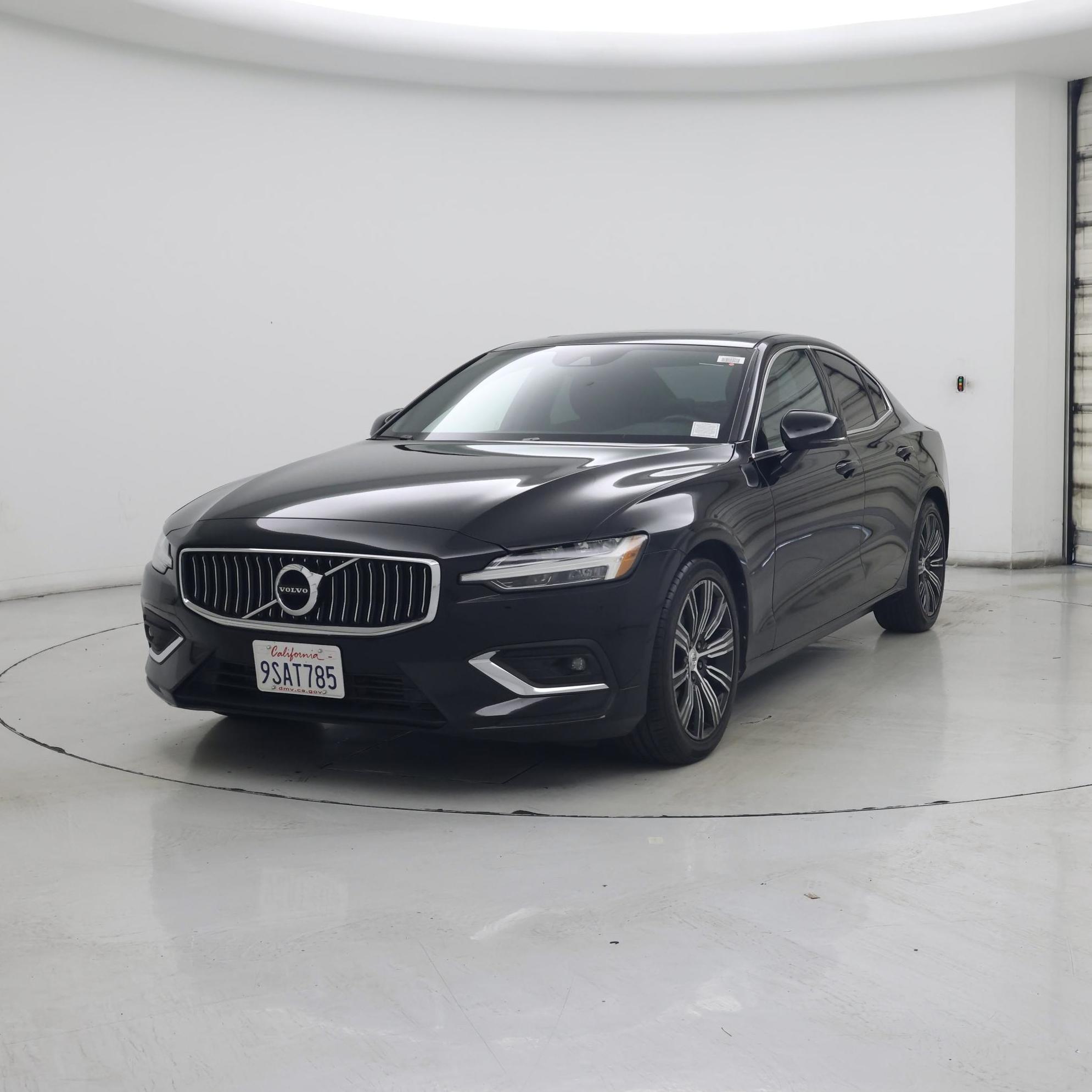 Thumbnail: 2021 Volvo S60 - 4