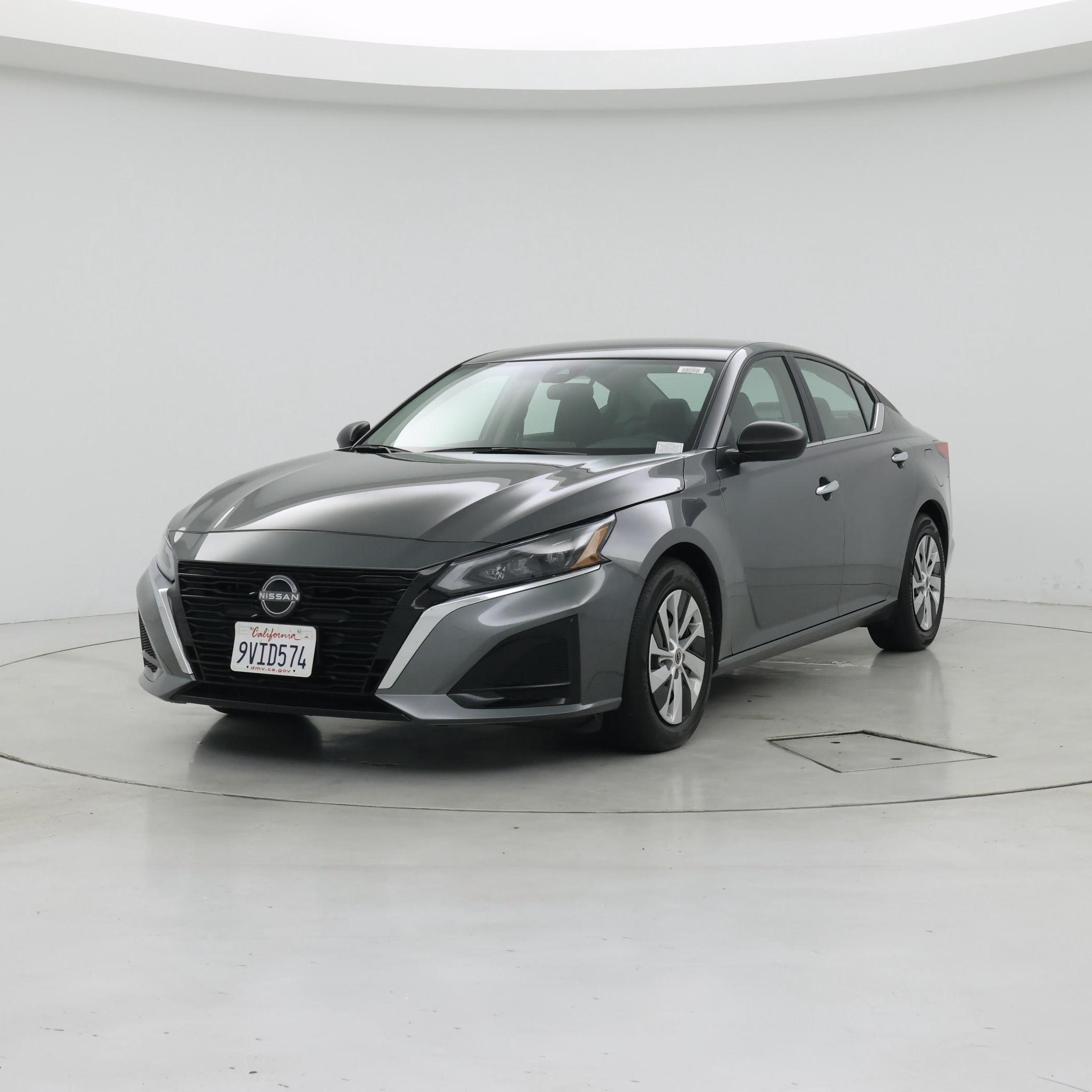 Thumbnail: 2025 Nissan Altima - 4