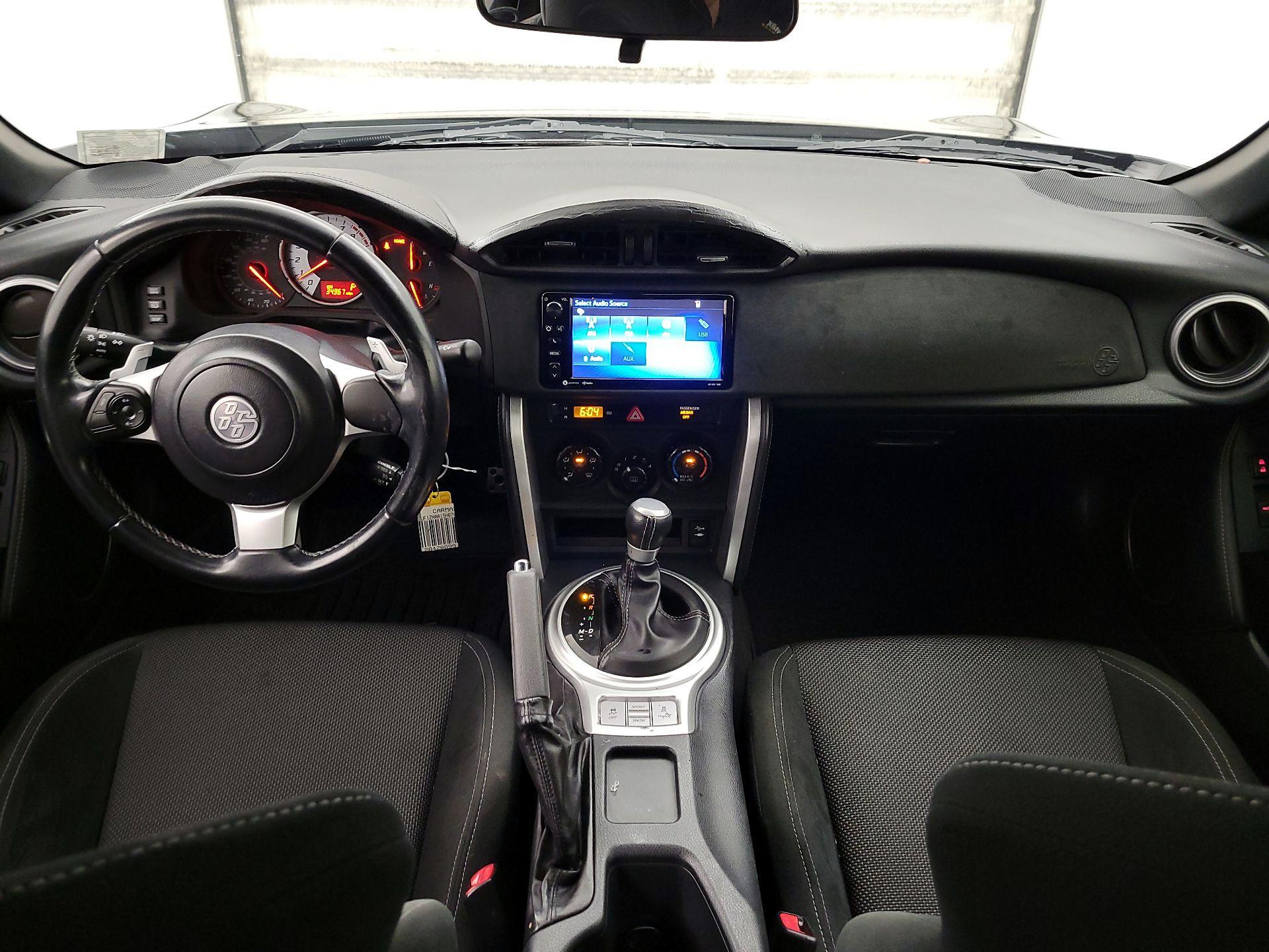 Thumbnail: 2017 Toyota 86 - 9