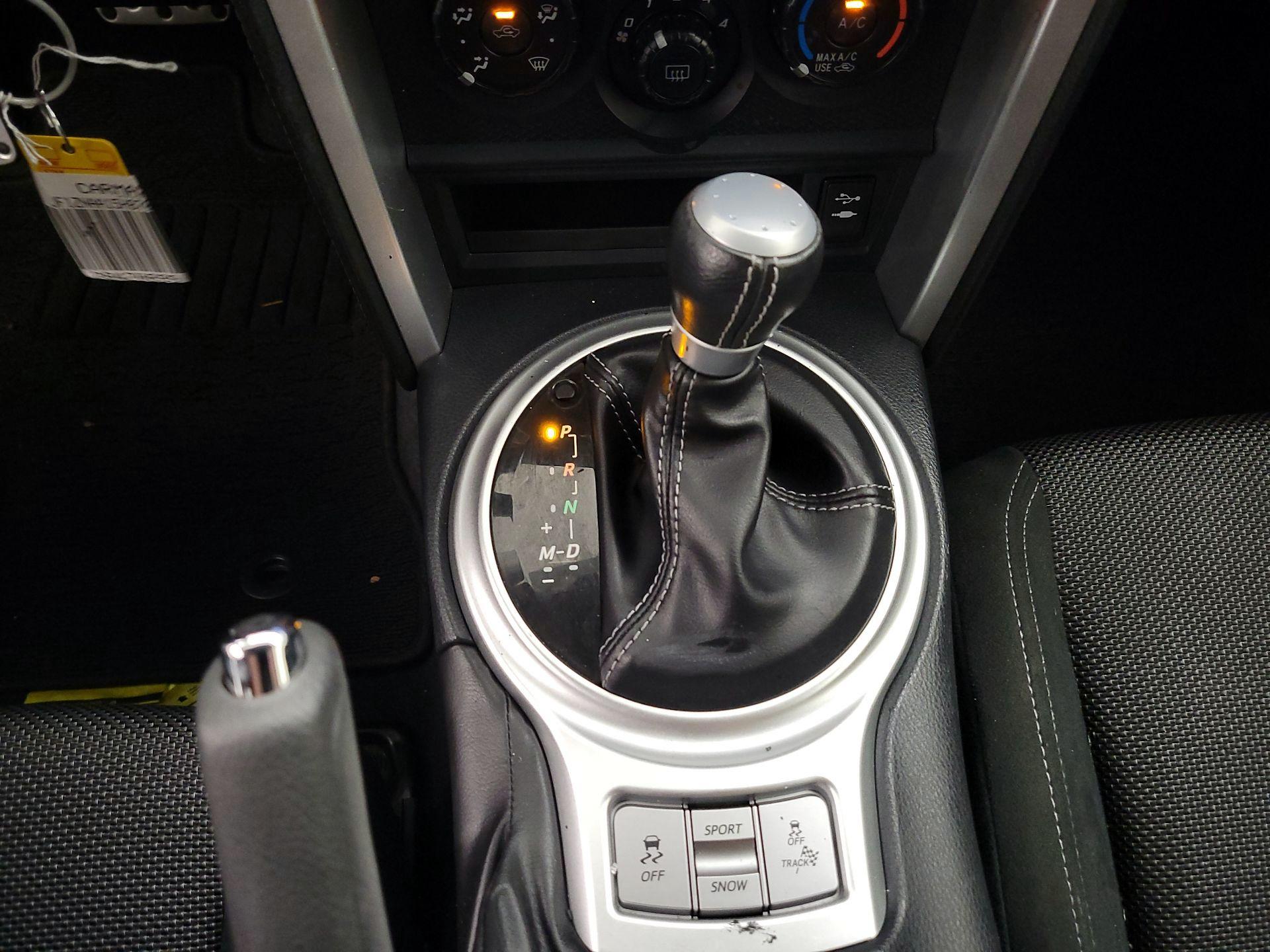 Thumbnail: 2017 Toyota 86 - 17