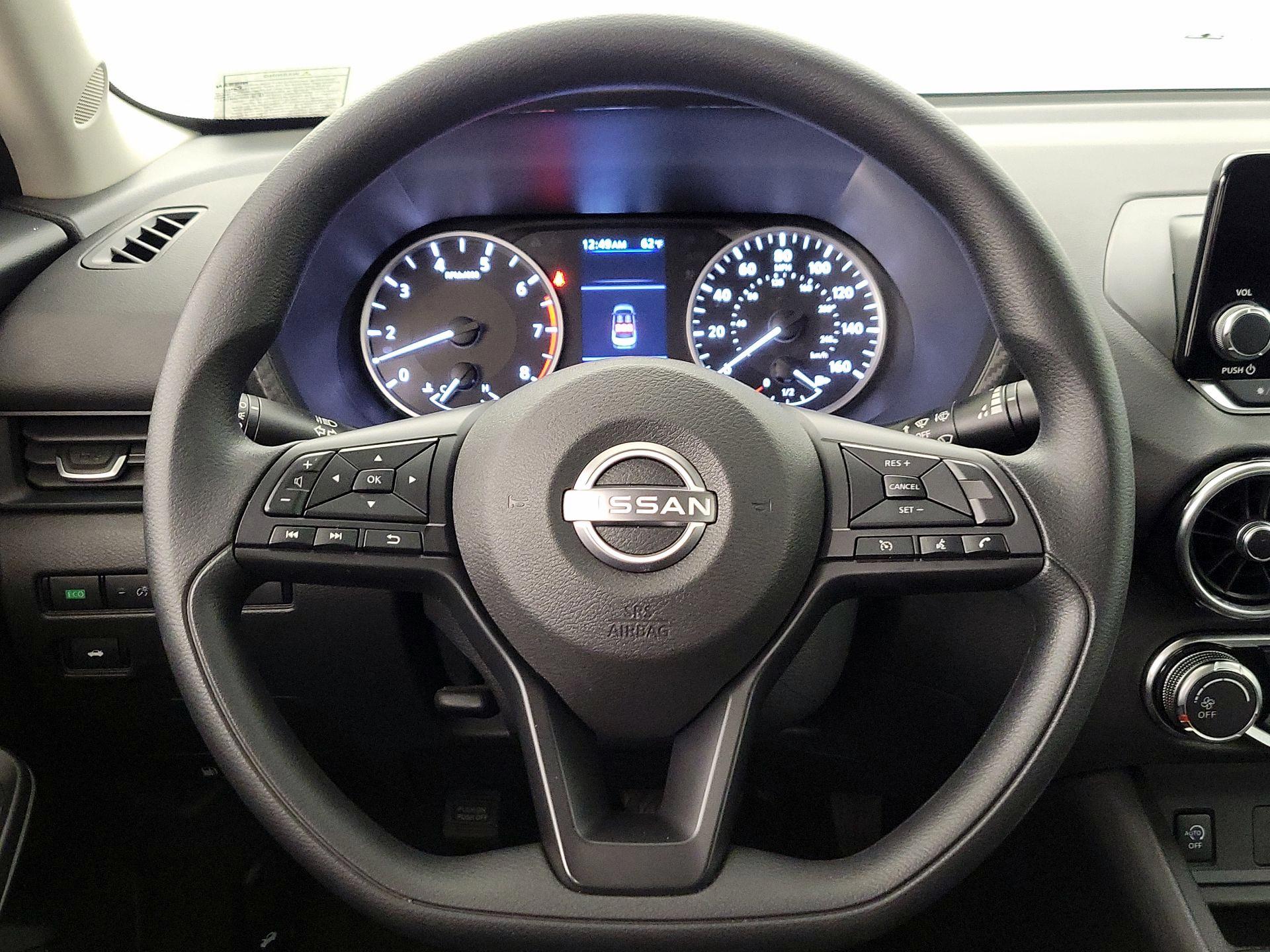 Thumbnail: 2025 Nissan Sentra - 10