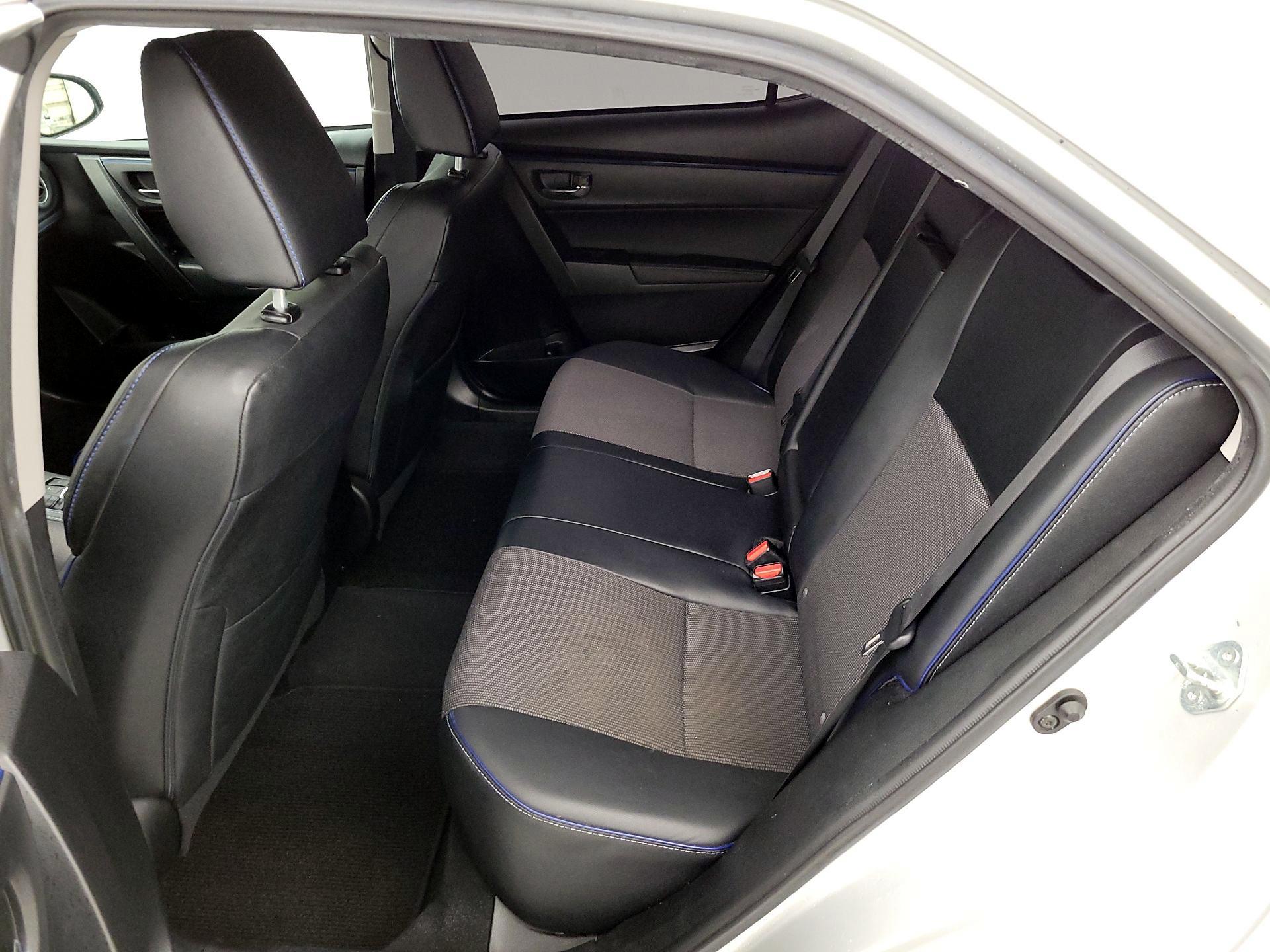 Thumbnail: 2017 Toyota Corolla - 19