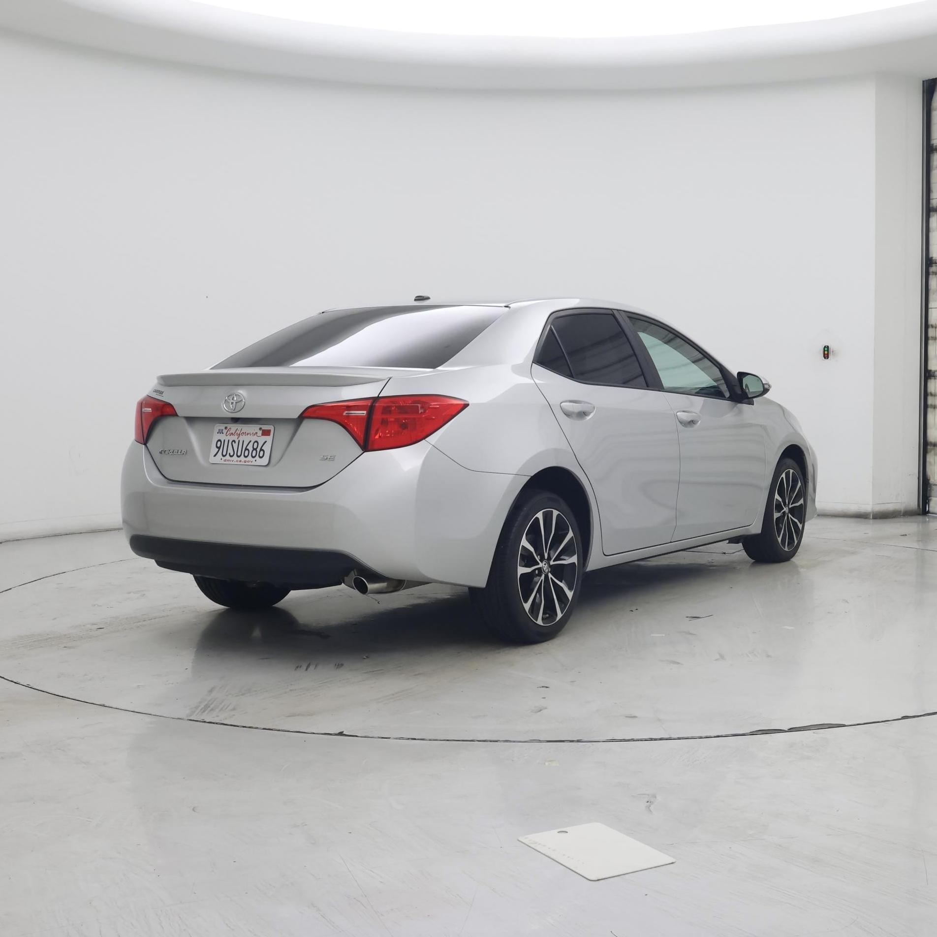 Thumbnail: 2017 Toyota Corolla - 8