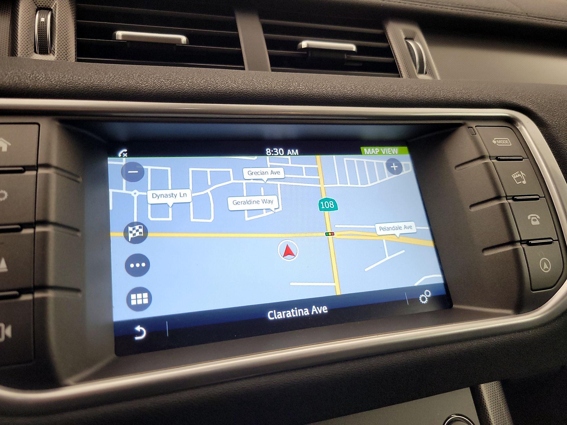 Thumbnail: 2018 Land Rover Range Rover Evoque - 14