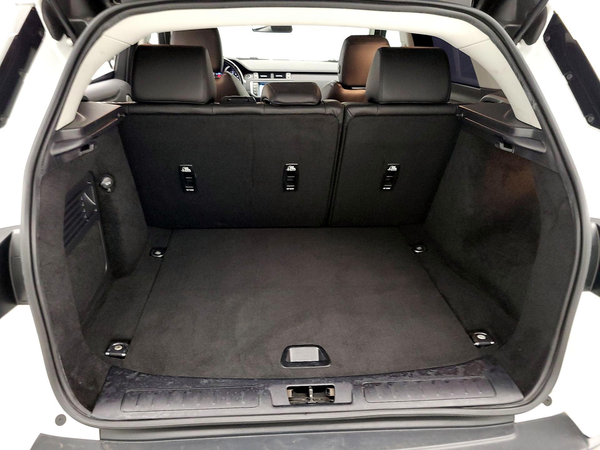 Thumbnail: 2018 Land Rover Range Rover Evoque - 20