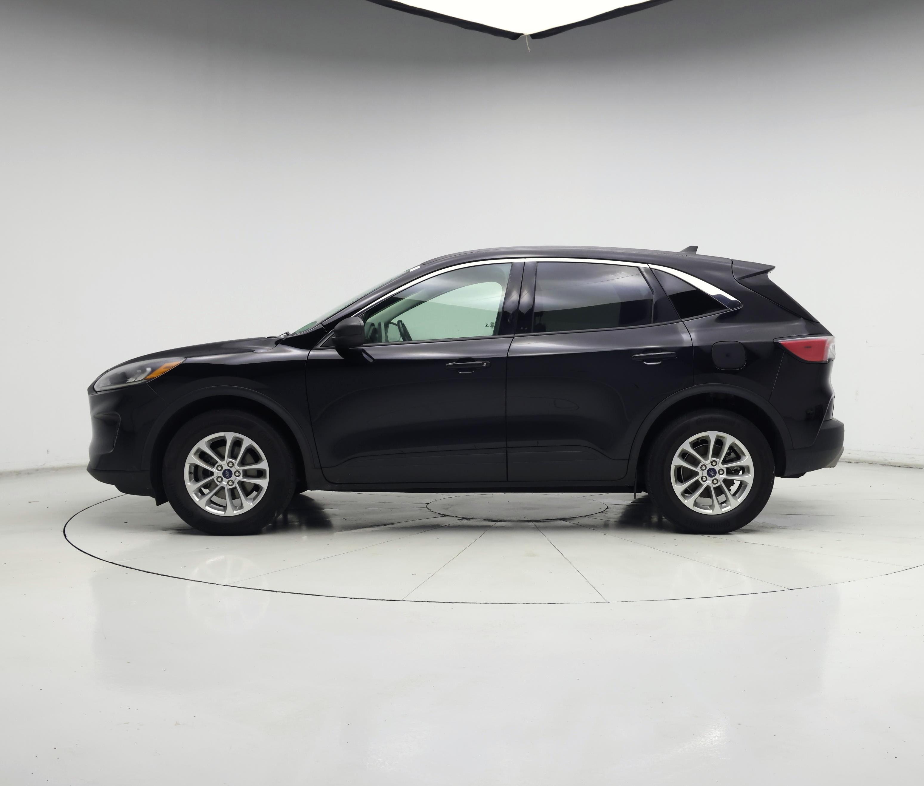 Thumbnail: 2022 Ford Escape - 3