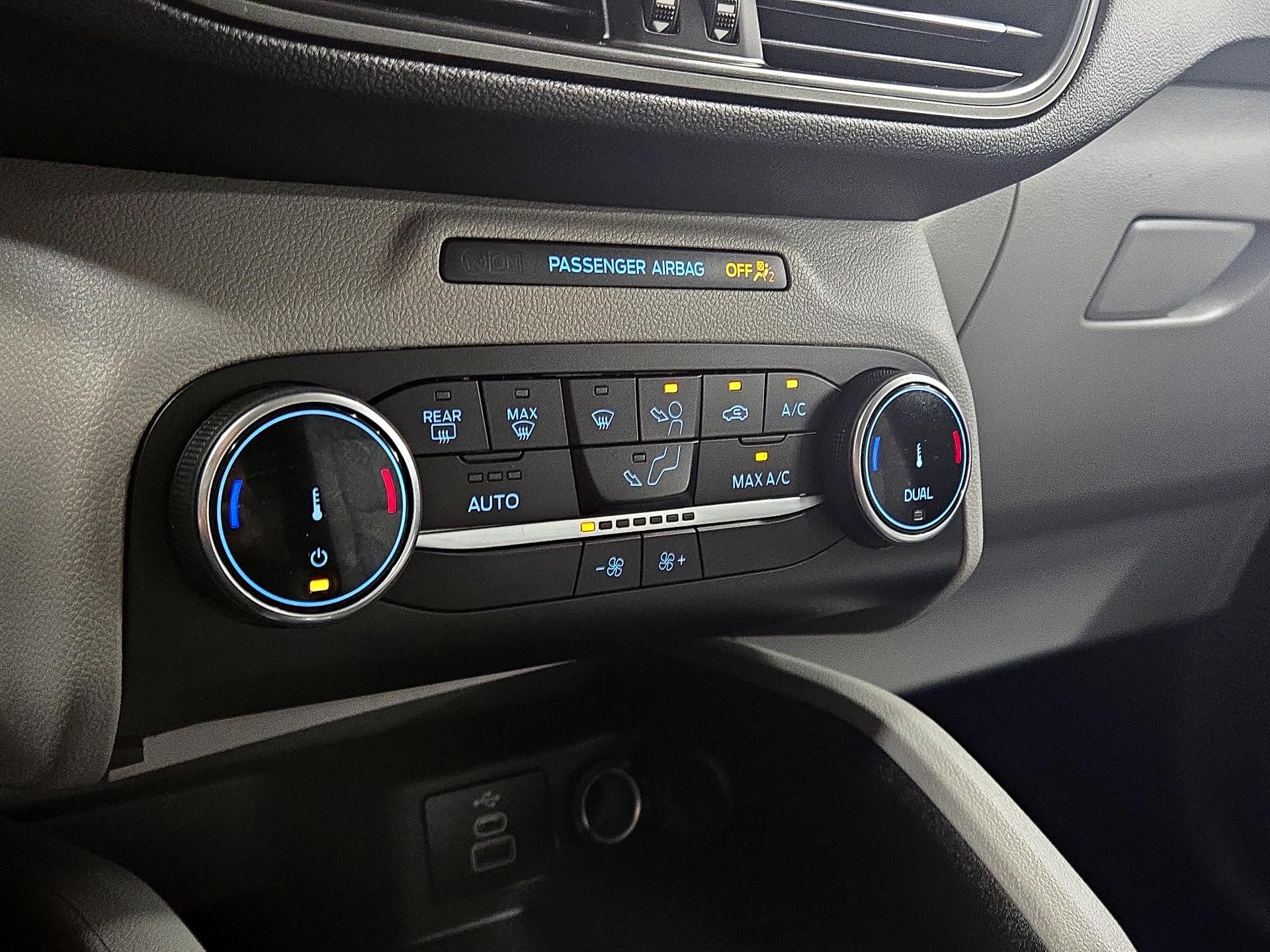 Thumbnail: 2024 Ford Escape - 16