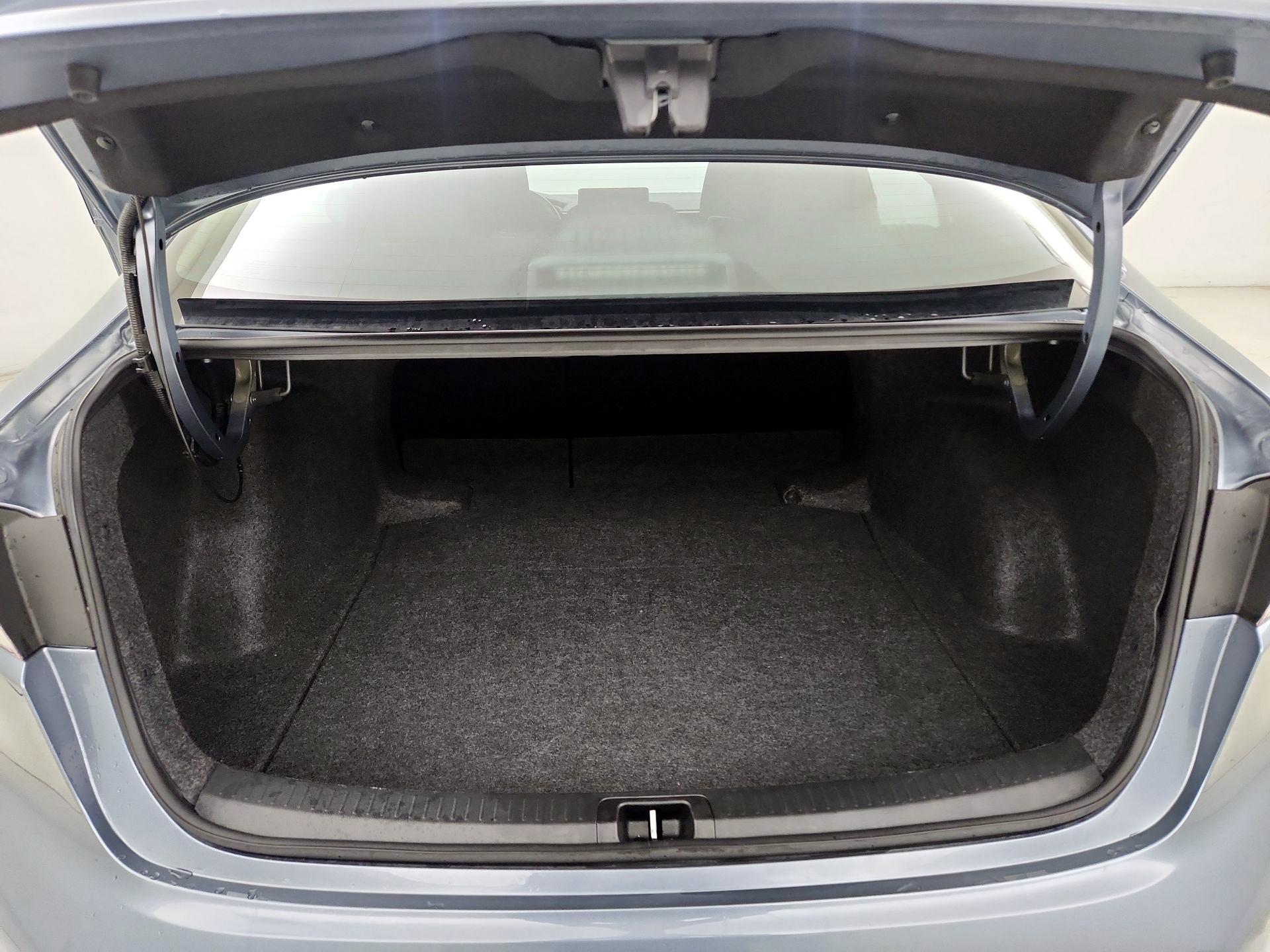 Thumbnail: 2025 Toyota Corolla - 20