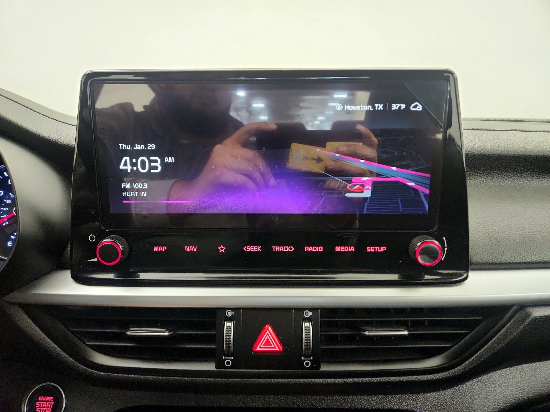 Thumbnail: 2023 Kia Forte - 13