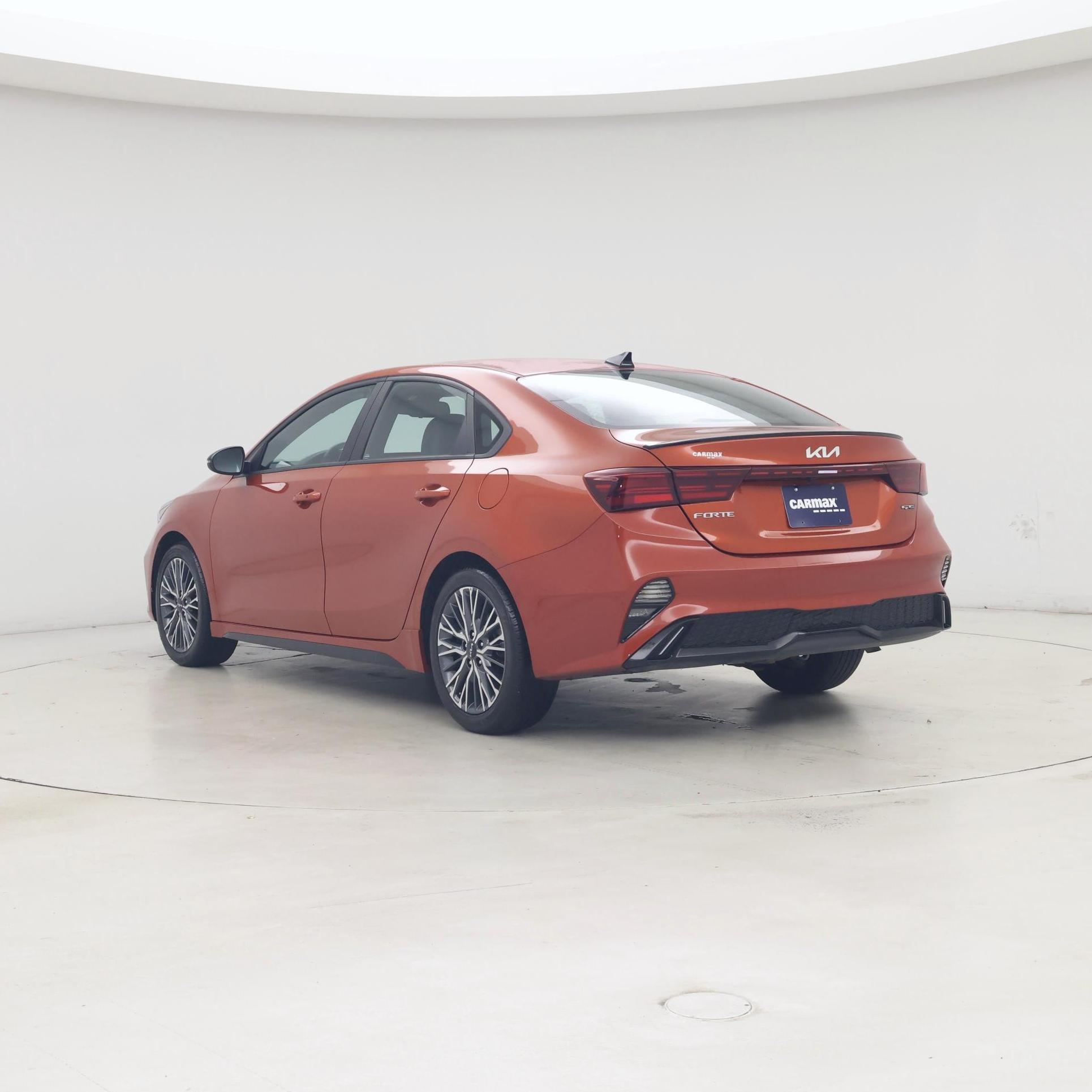 Thumbnail: 2023 Kia Forte - 2