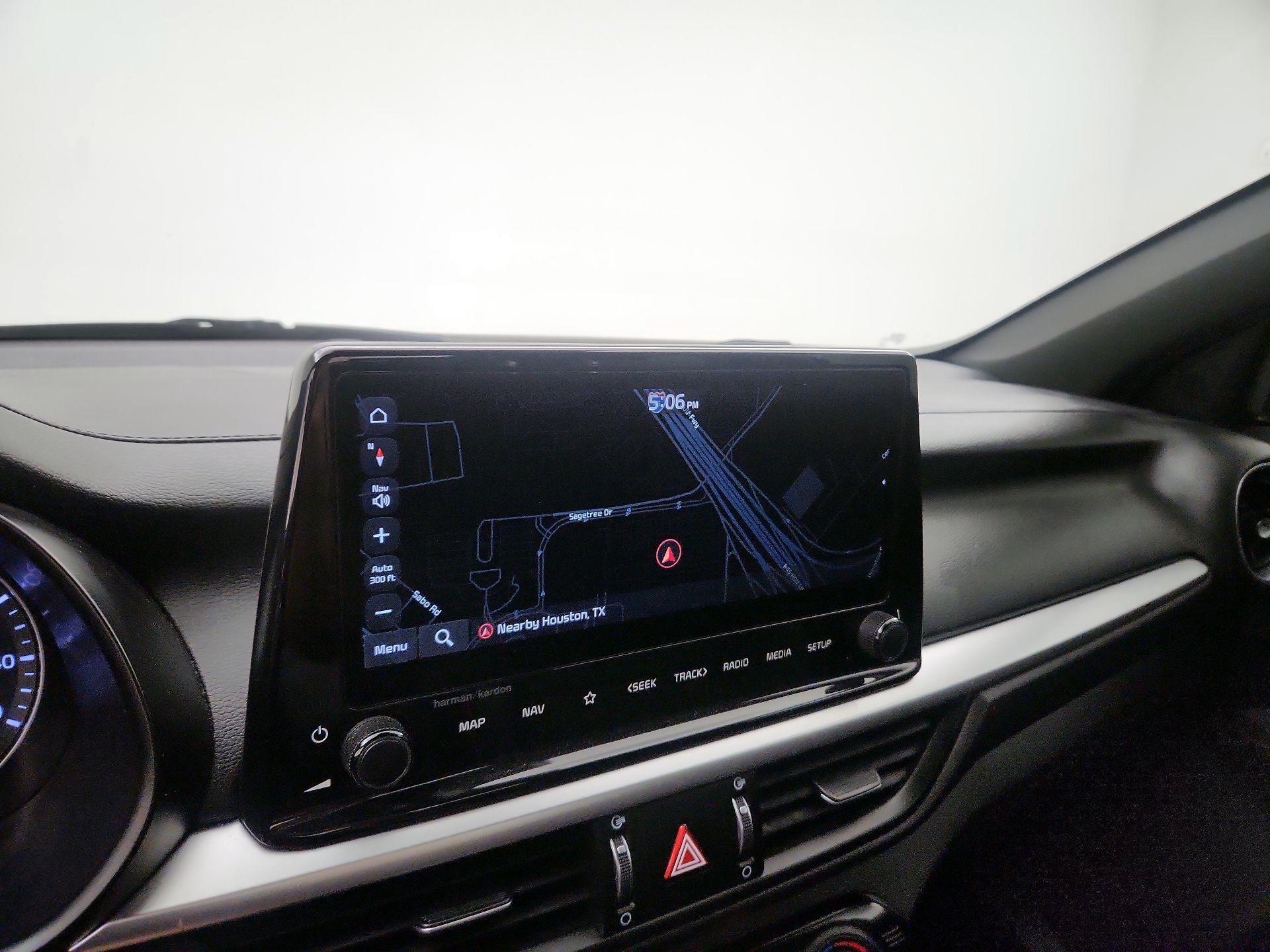 Thumbnail: 2023 Kia Forte - 14