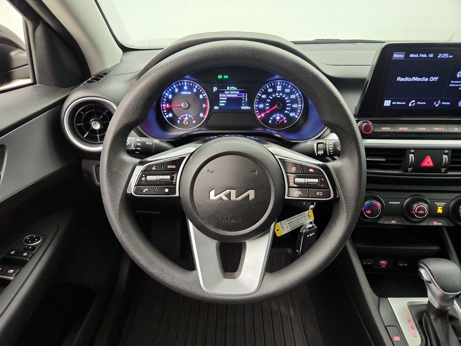 Thumbnail: 2023 Kia Forte - 10