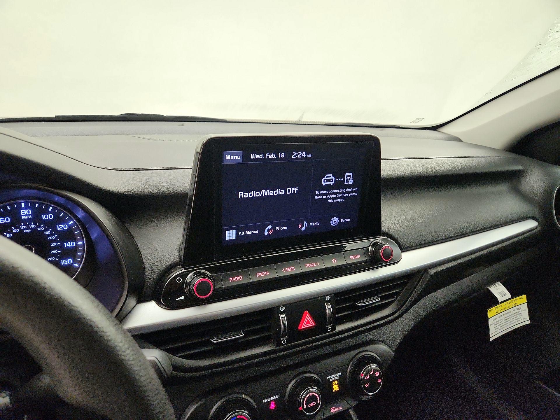 Thumbnail: 2023 Kia Forte - 13