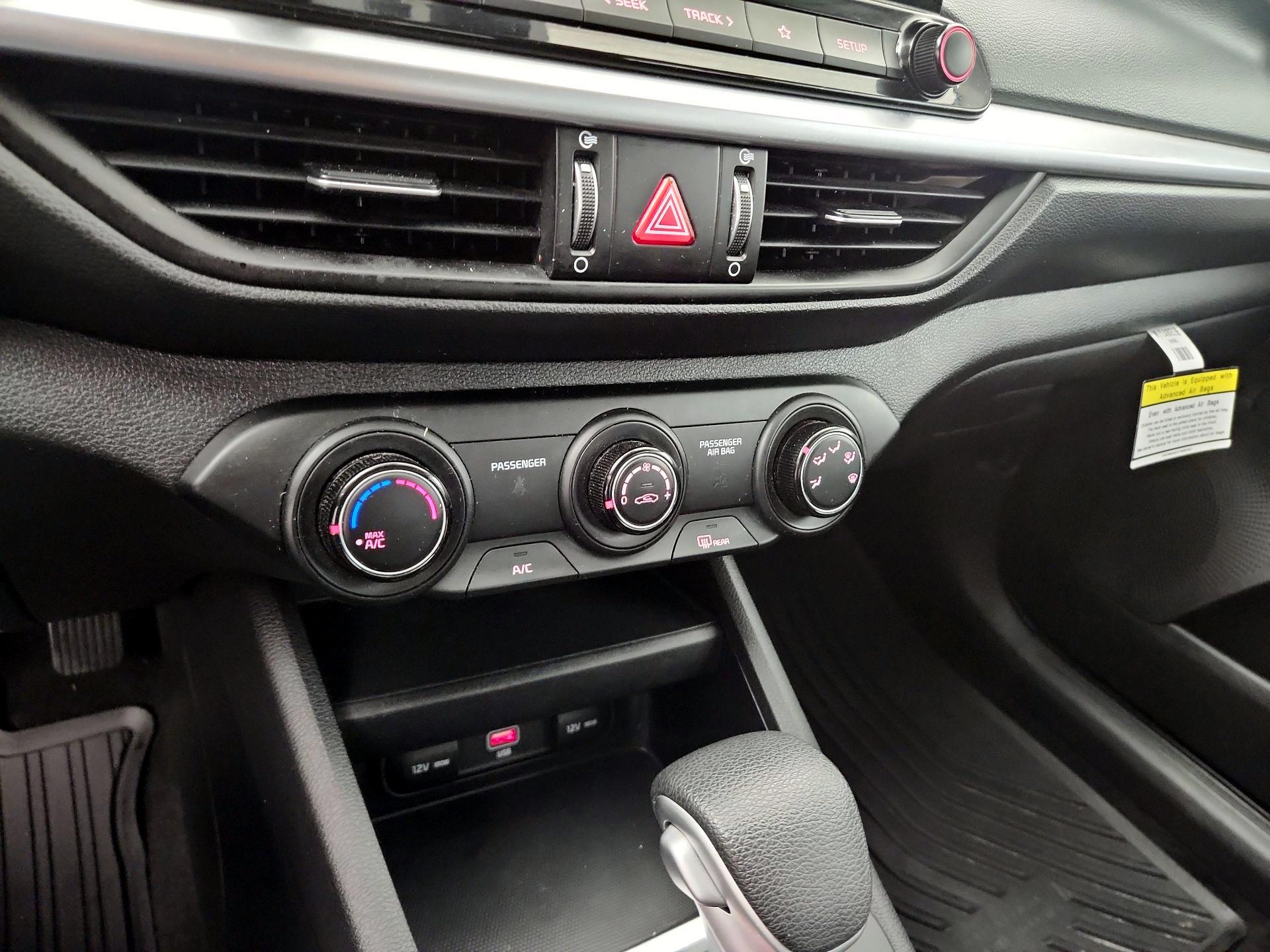 Thumbnail: 2023 Kia Forte - 14