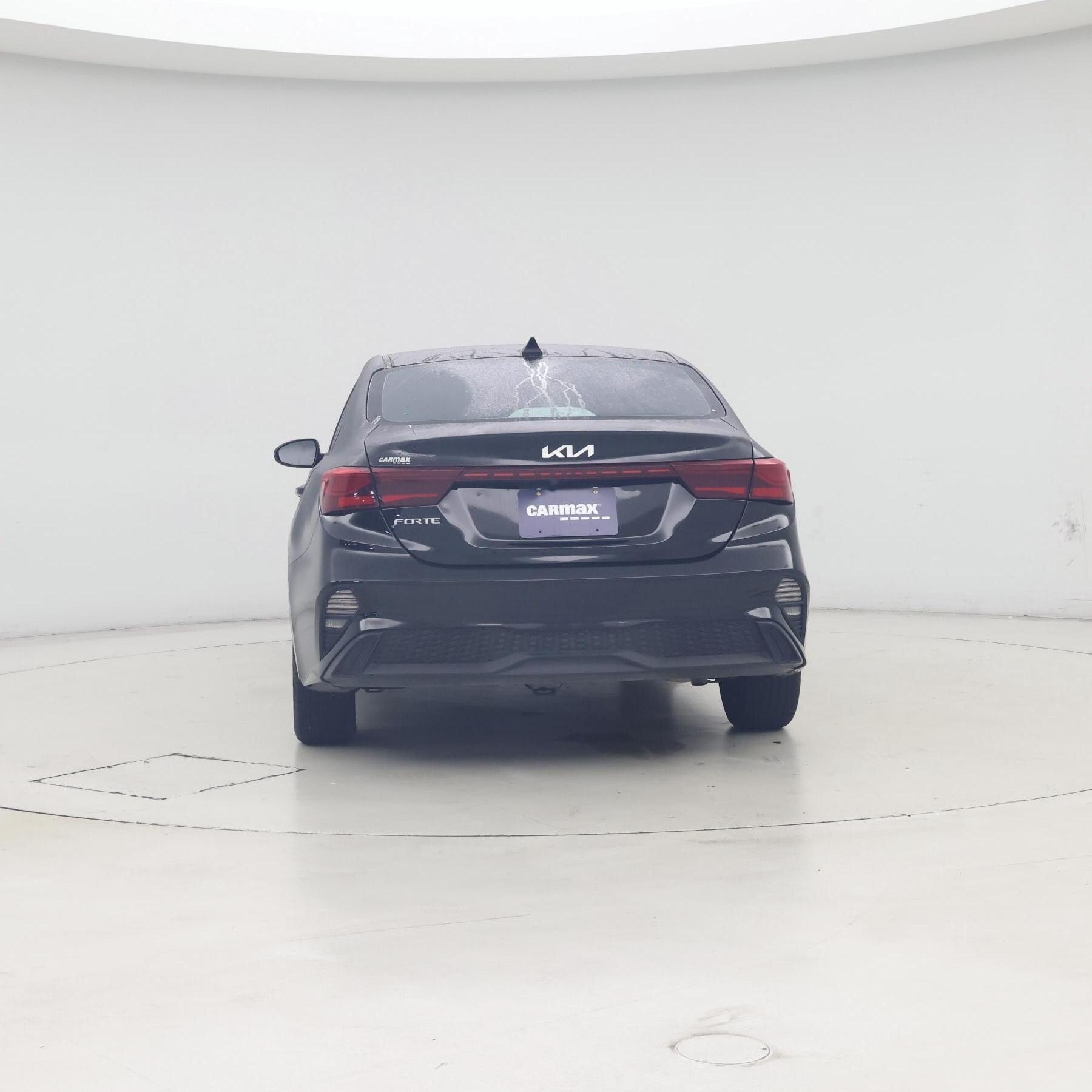 Thumbnail: 2023 Kia Forte - 6