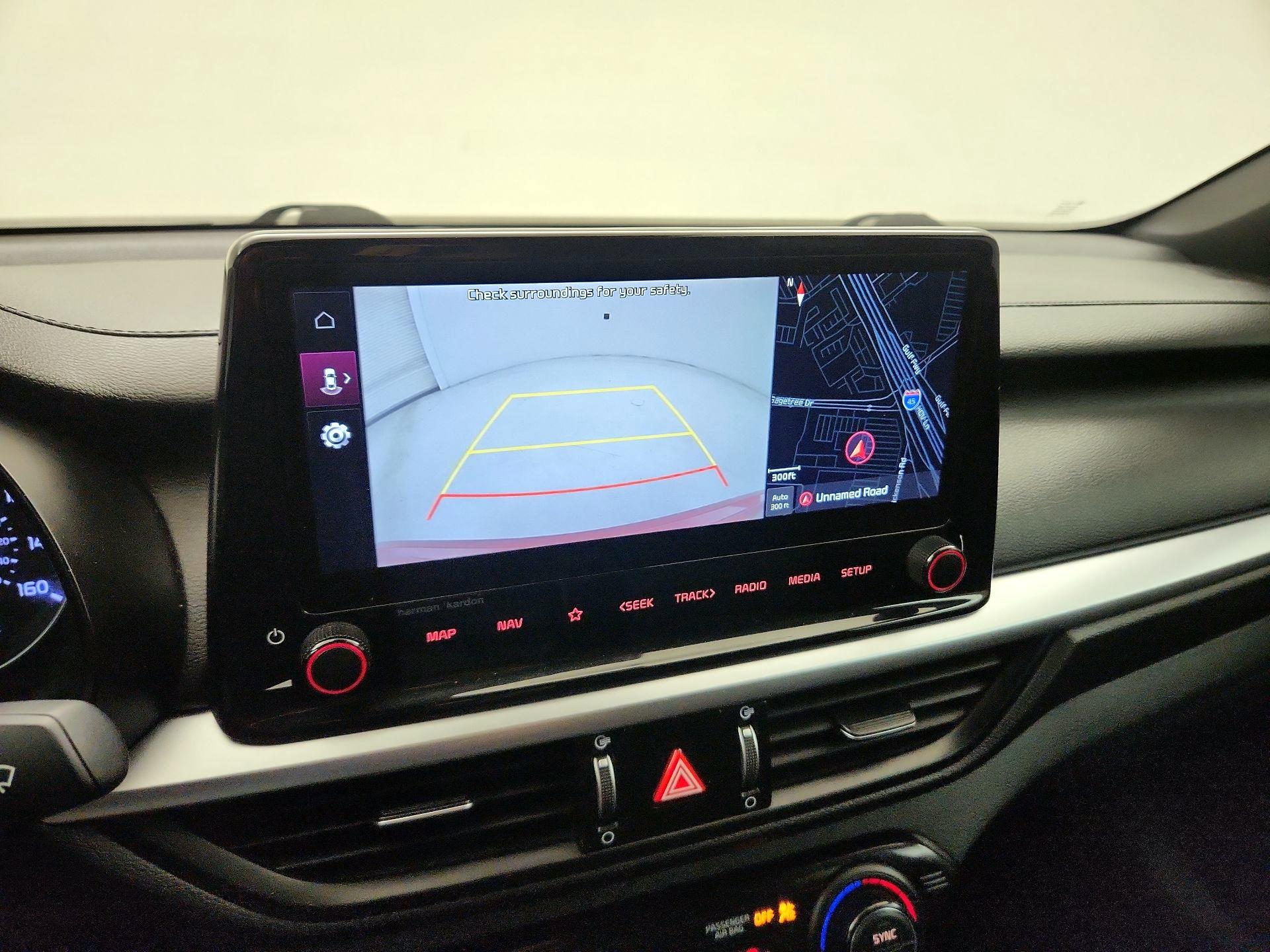 Thumbnail: 2022 Kia Forte - 15