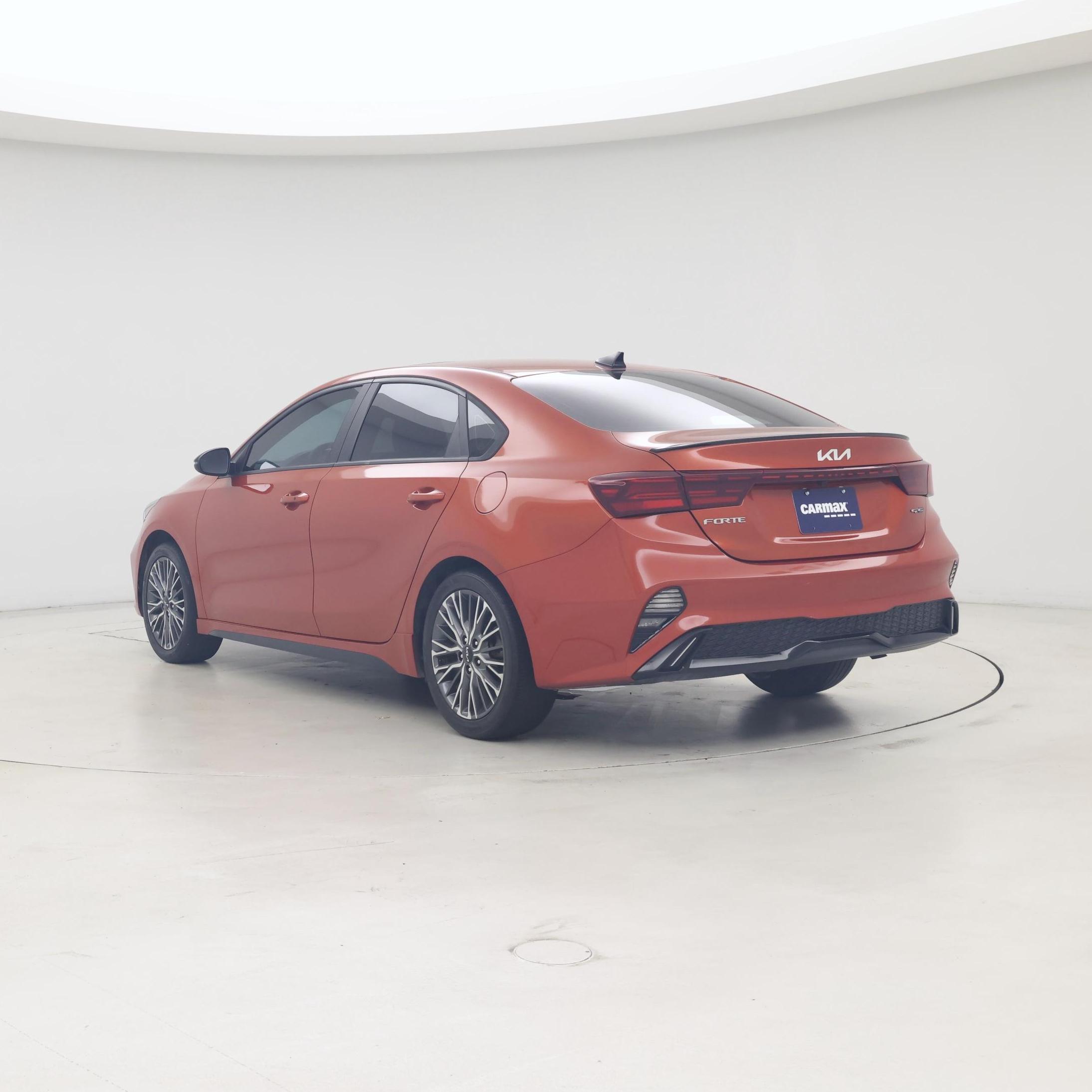 Thumbnail: 2022 Kia Forte - 2