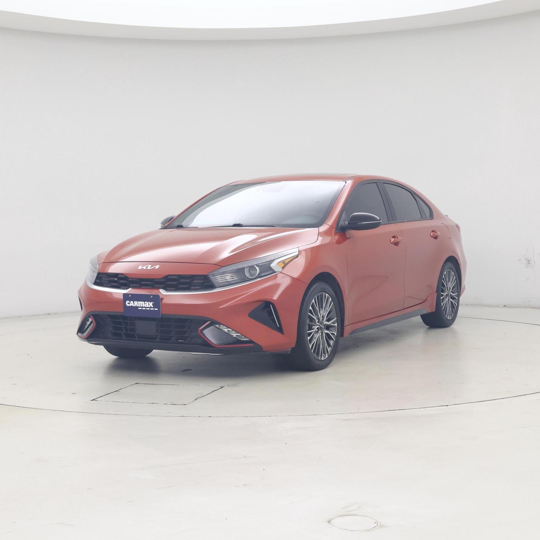 Thumbnail: 2022 Kia Forte - 4