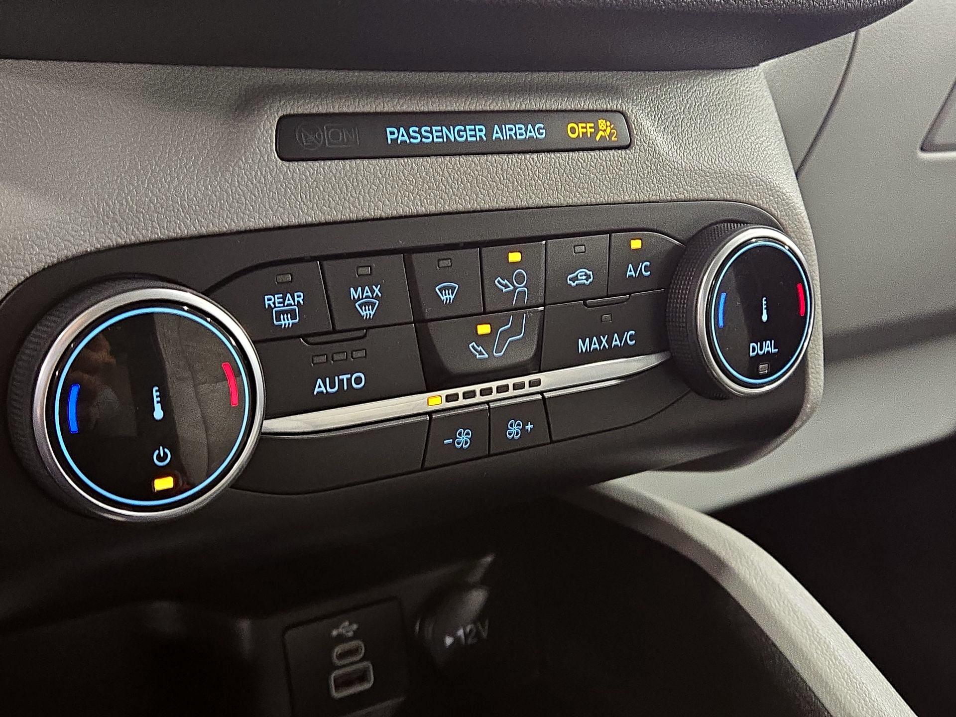 Thumbnail: 2024 Ford Escape - 16