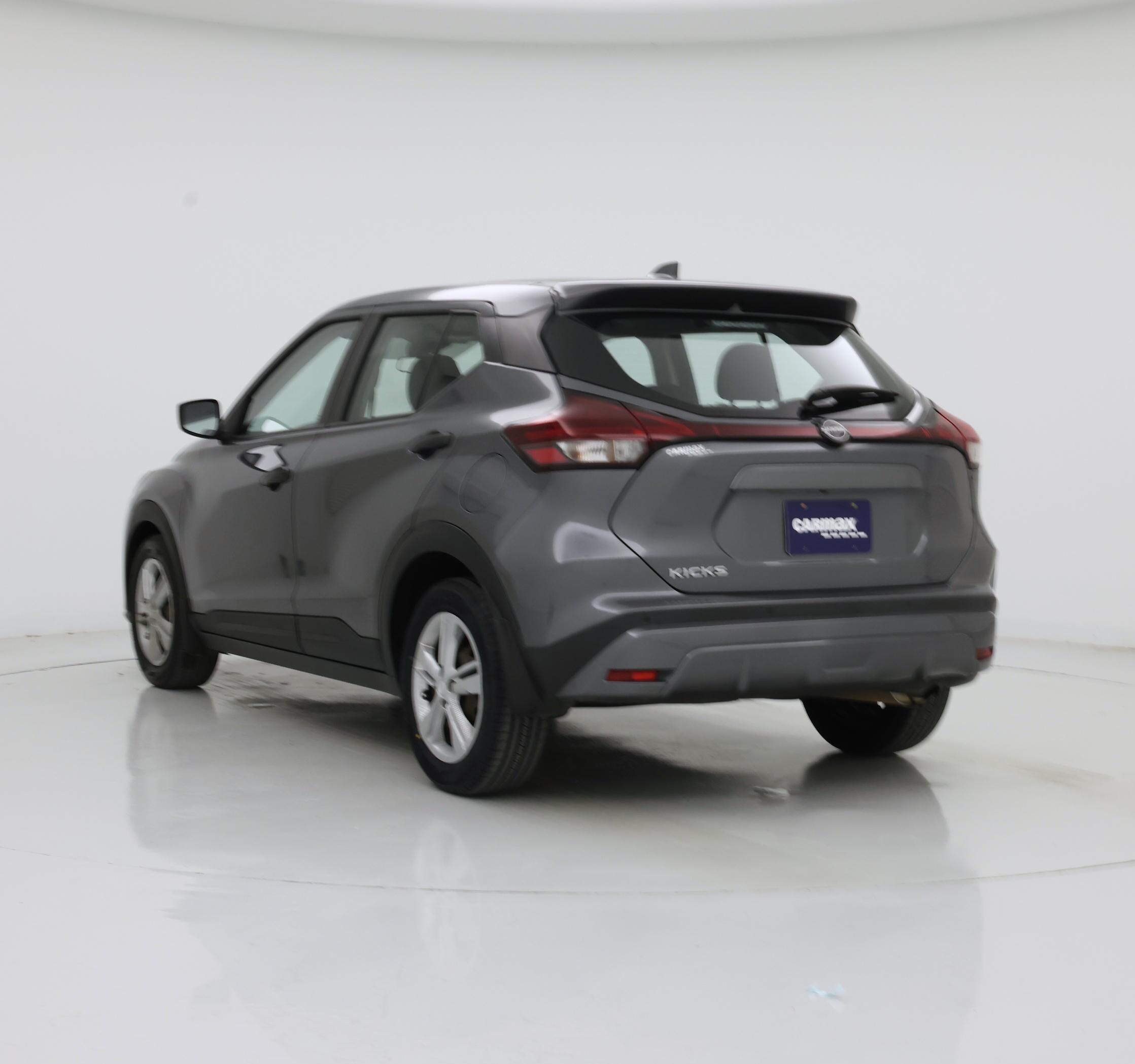 Thumbnail: 2023 Nissan Kicks - 2