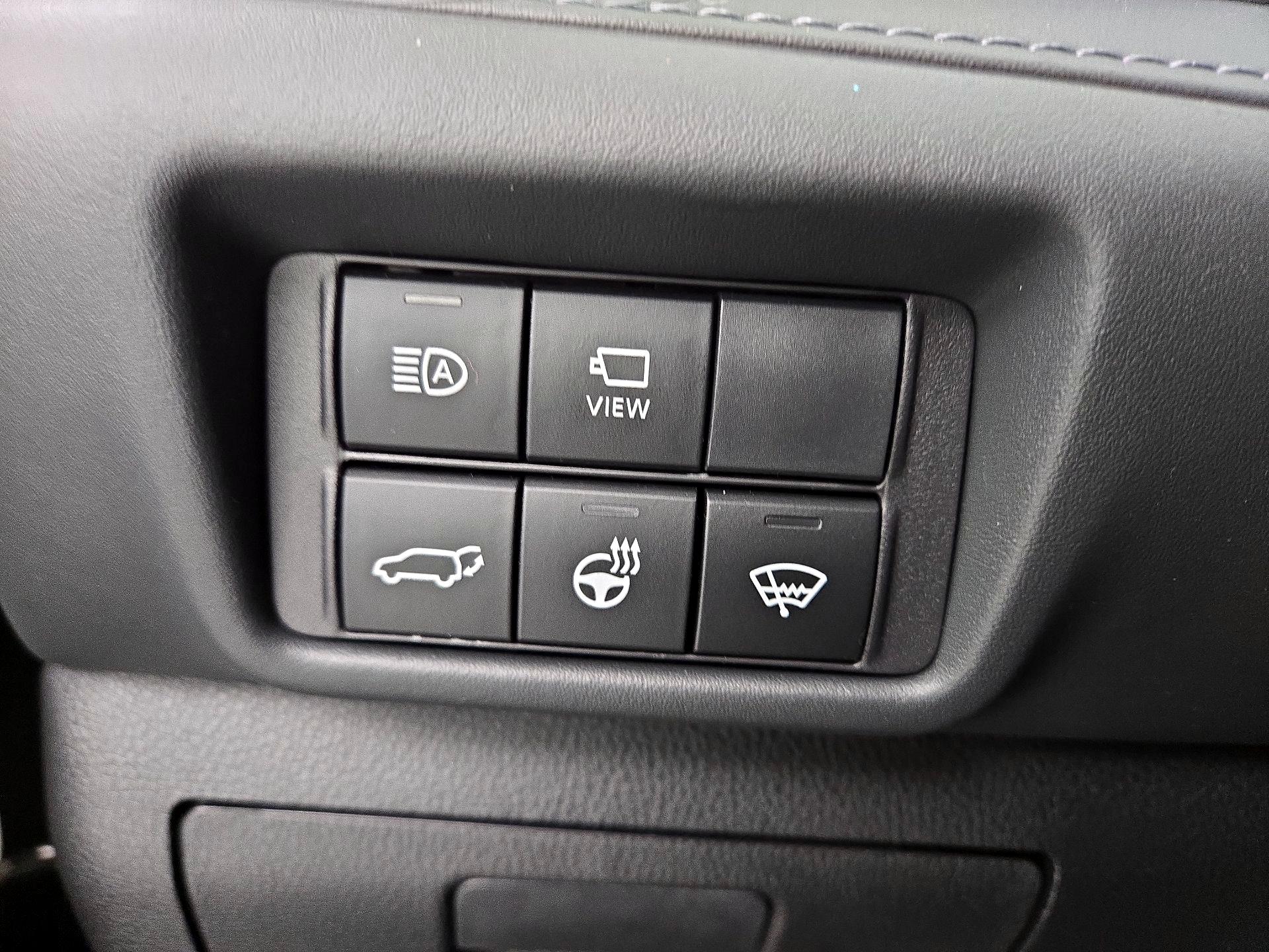 Thumbnail: 2021 Toyota Highlander - 13