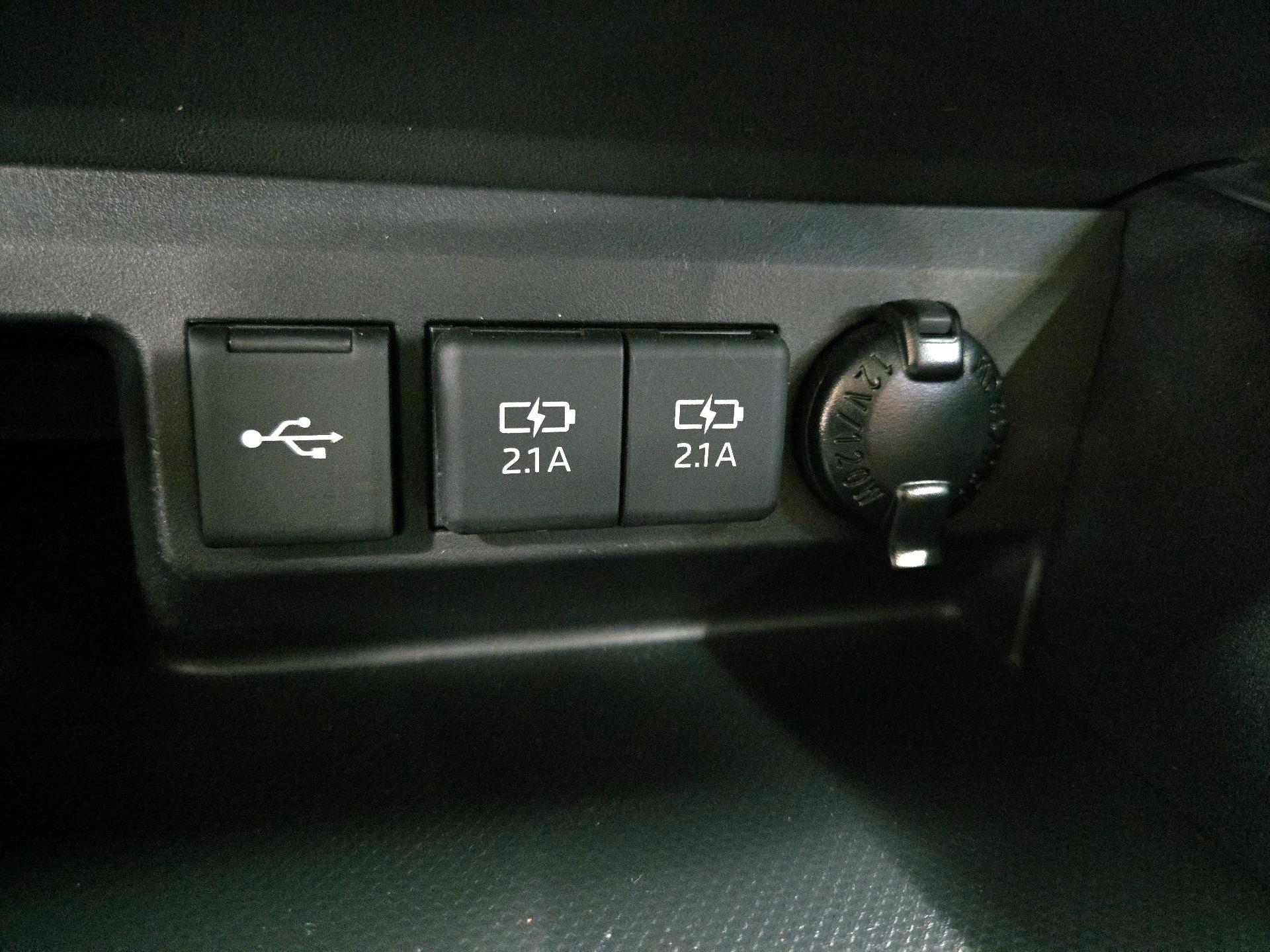 Thumbnail: 2021 Toyota Highlander - 19