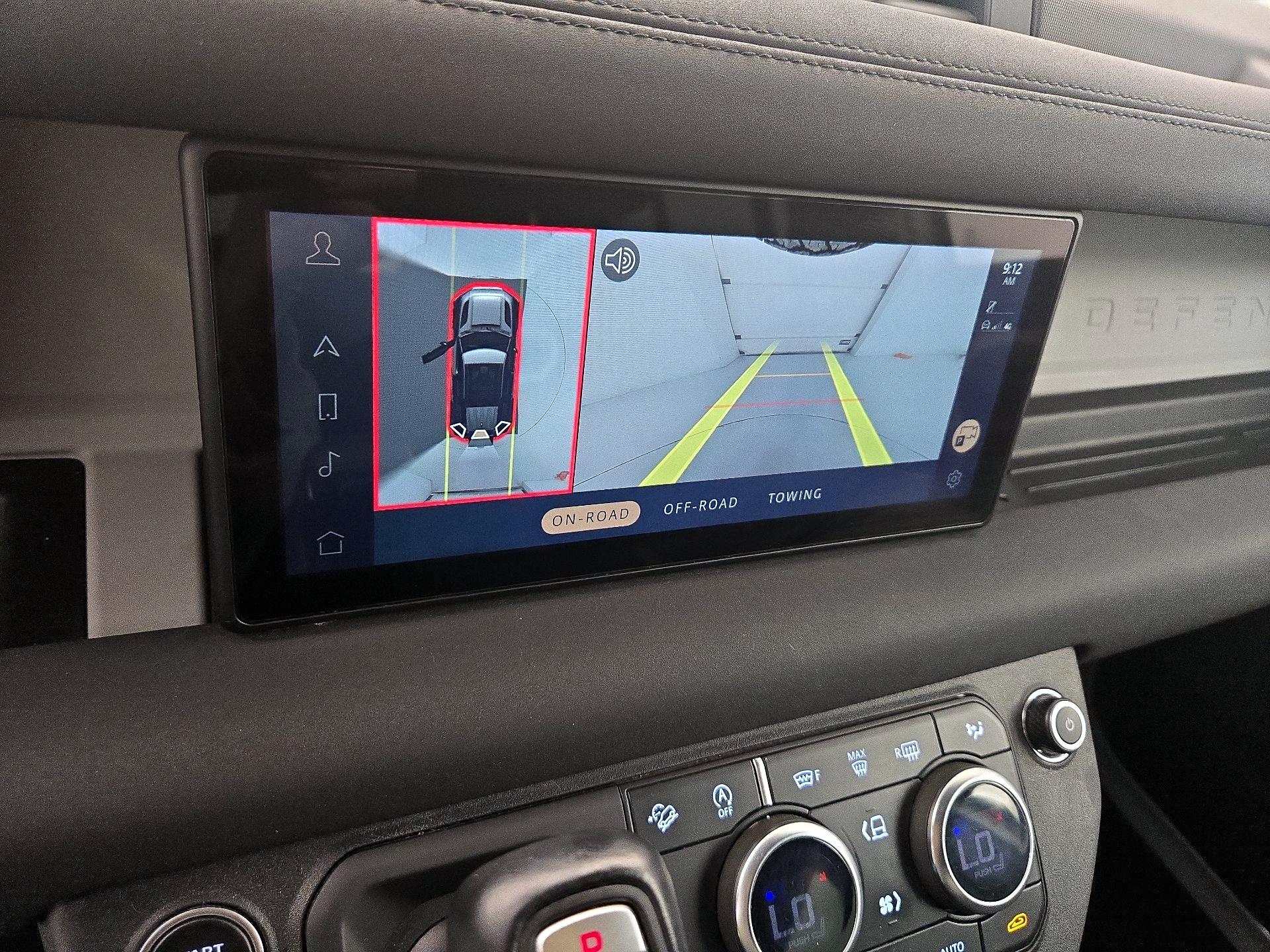 Thumbnail: 2022 Land Rover Defender - 14